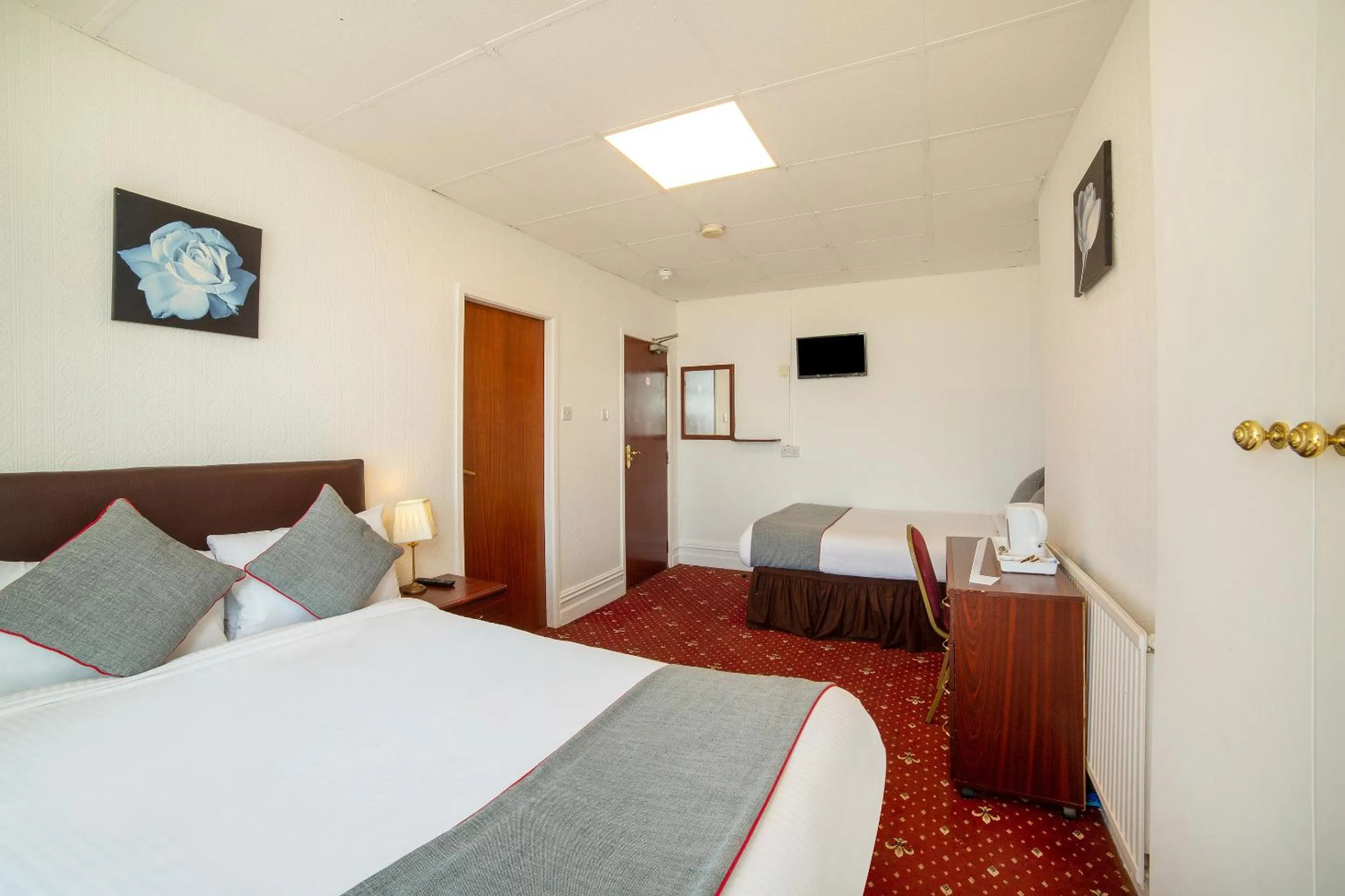 Quadruple Room with Sea View in OYO The Golden Cheval Hotel