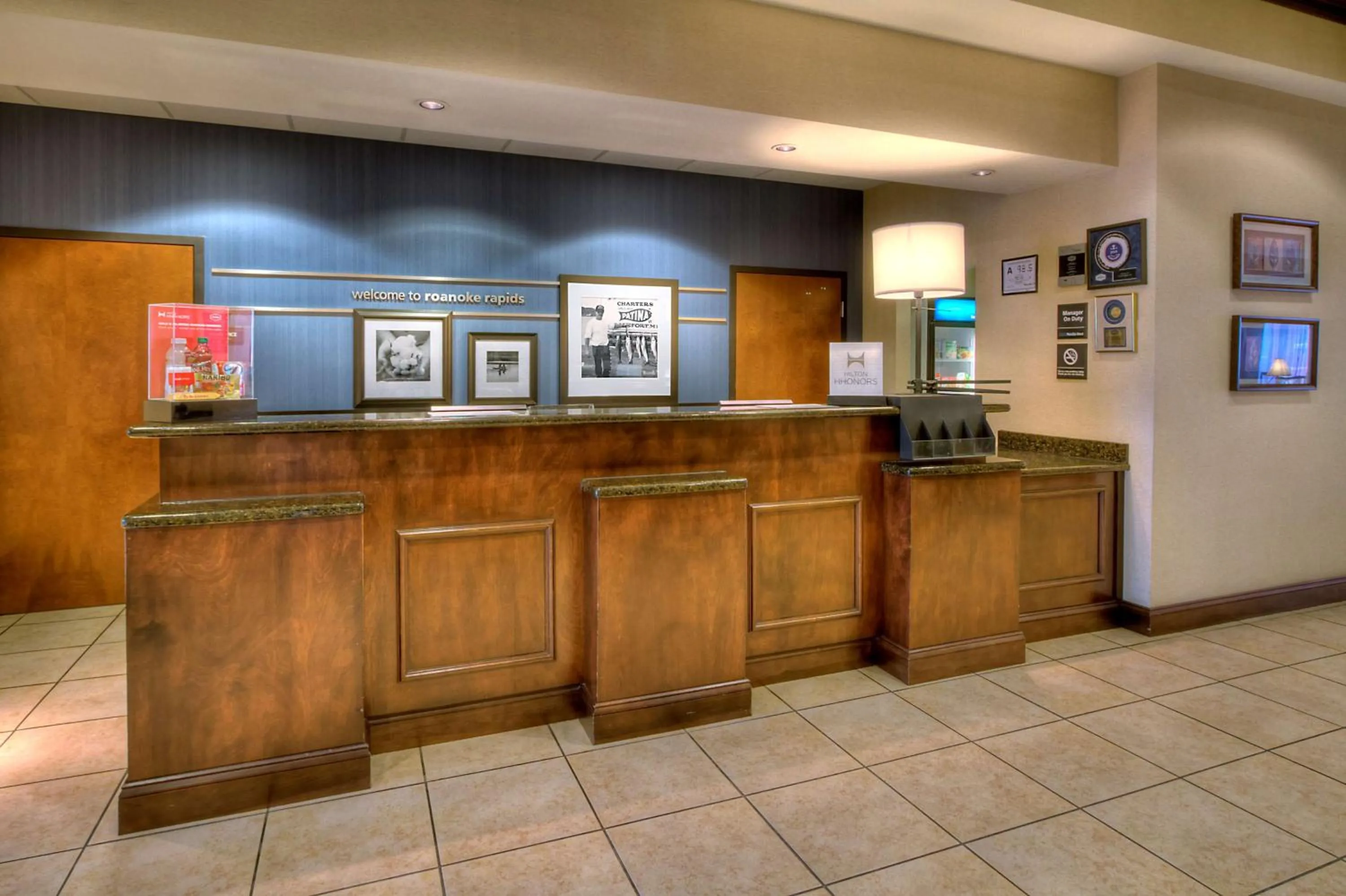 Lobby or reception in Hampton Inn Roanoke Rapids