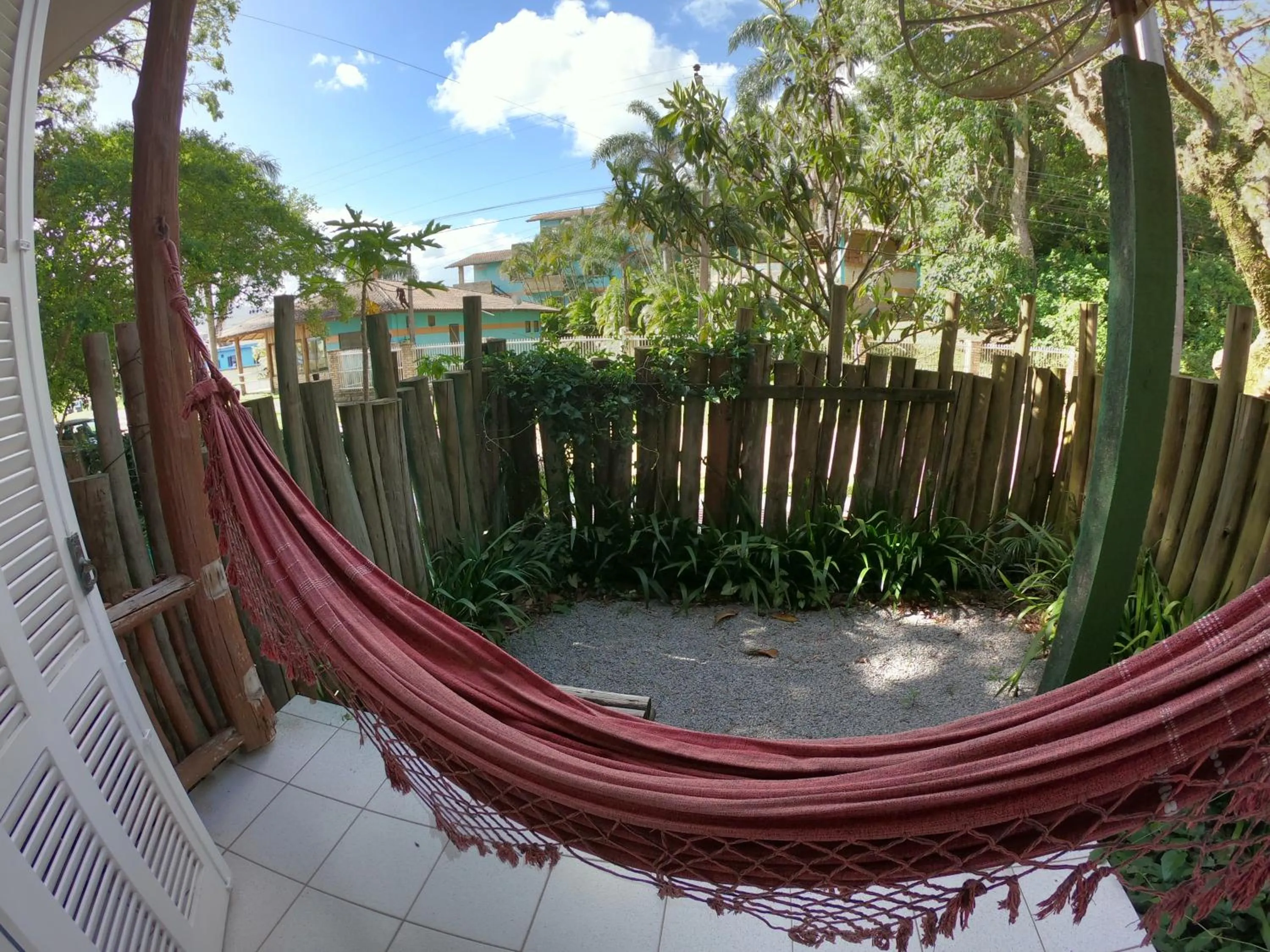 Garden view in Pousada Canoa Azul na Praia da Ferrugem