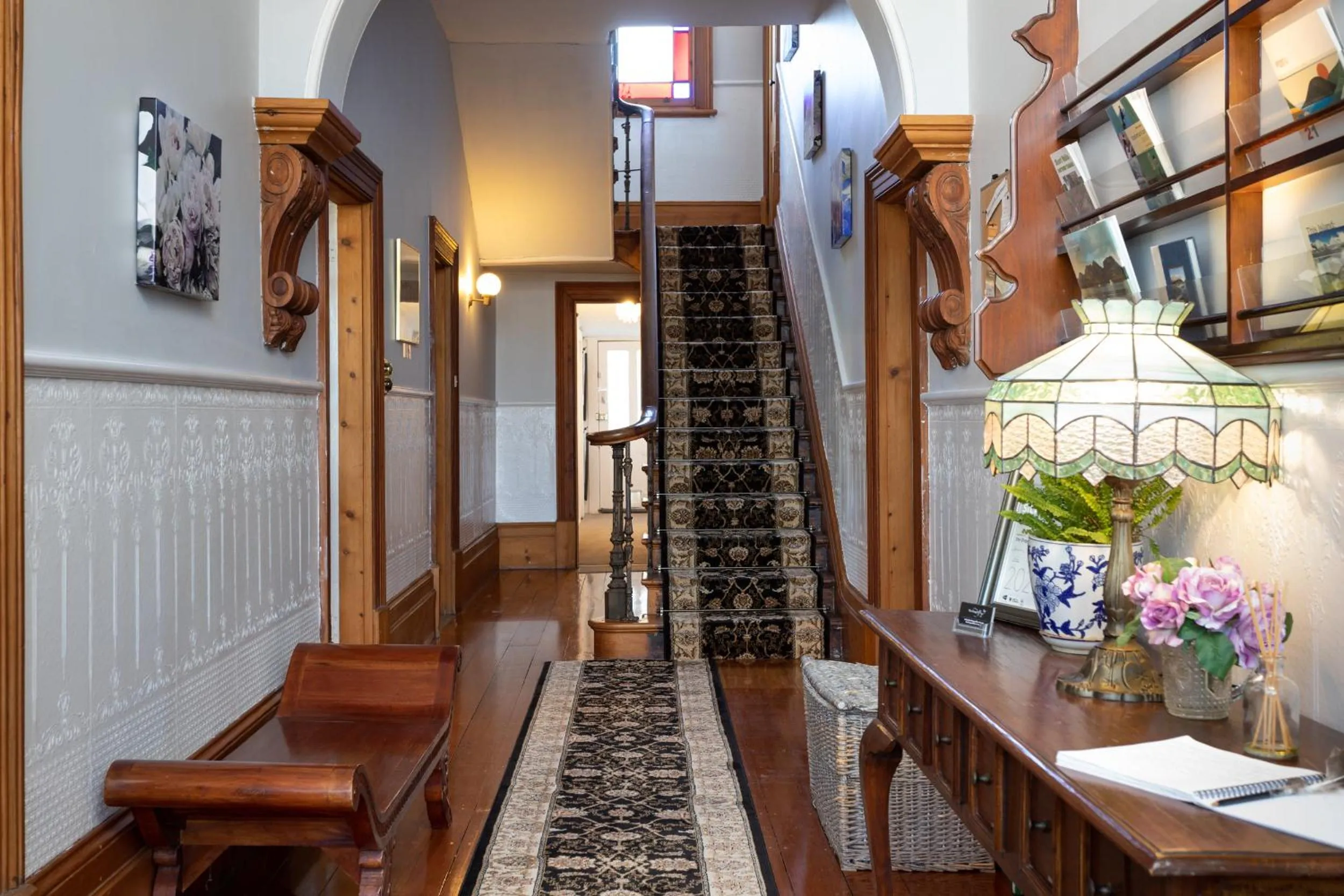 Facade/entrance in The Dragonfly Inn