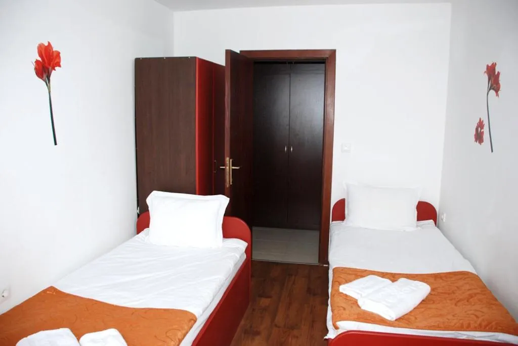 Bedroom, Bed in Elegant Lux Hotel