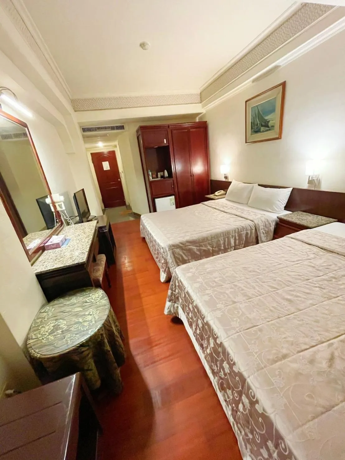 Photo of the whole room in Family Hotel - Linsen