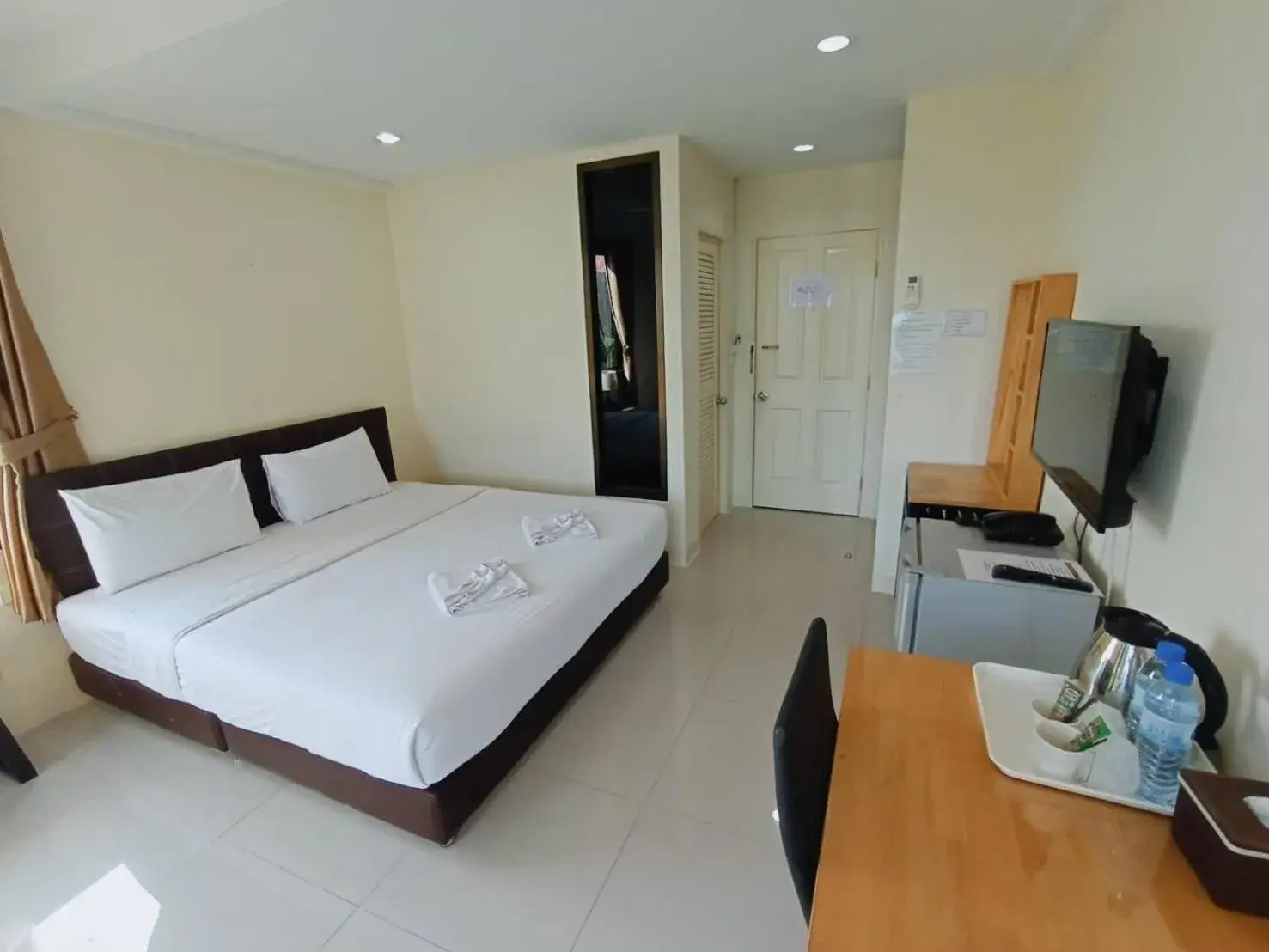 Bed in Sasi Nonthaburi Hotel Bed in Sasi Nonthaburi Hotel