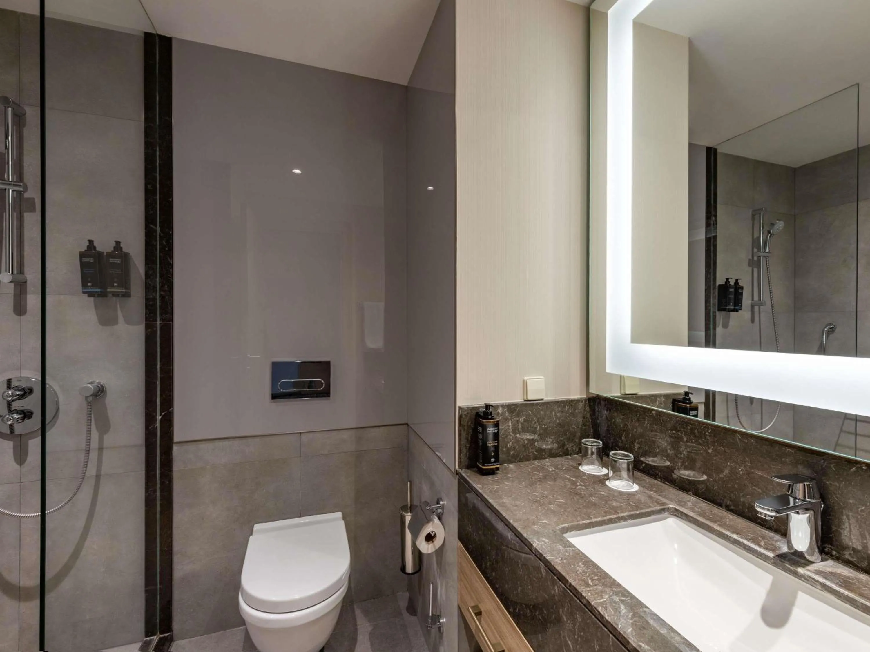 Bedroom in Tbilisi Saburtalo Hotel by Mercure