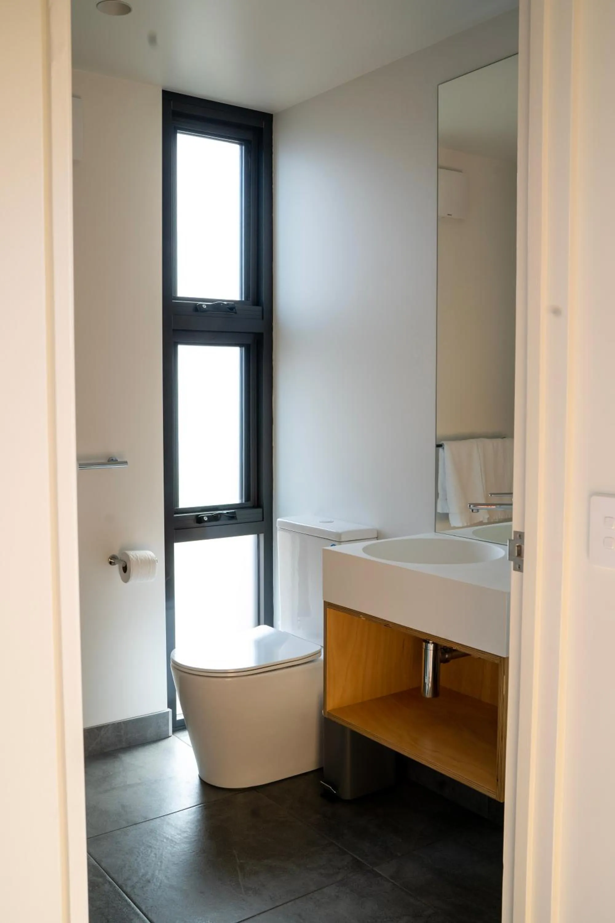 Bathroom, Bed in Bruny Island Escapes and Hotel Bruny