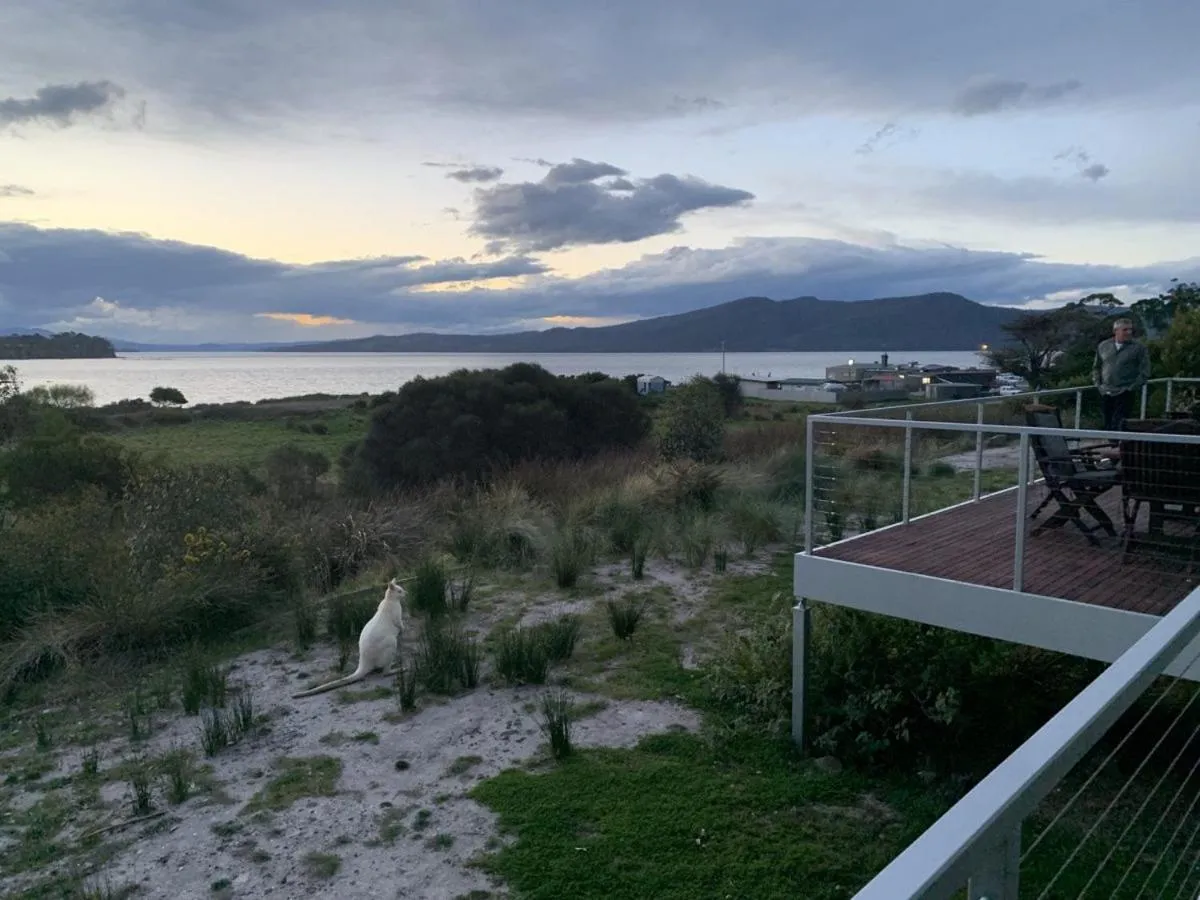 Bruny Island Escapes and Hotel Bruny