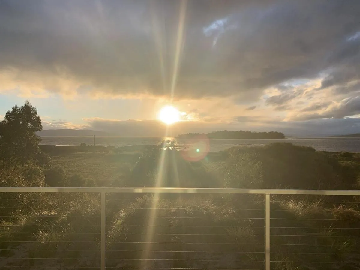 Bruny Island Escapes and Hotel Bruny