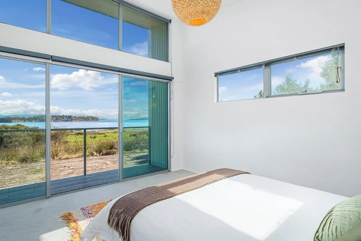Bed in Bruny Island Escapes and Hotel Bruny