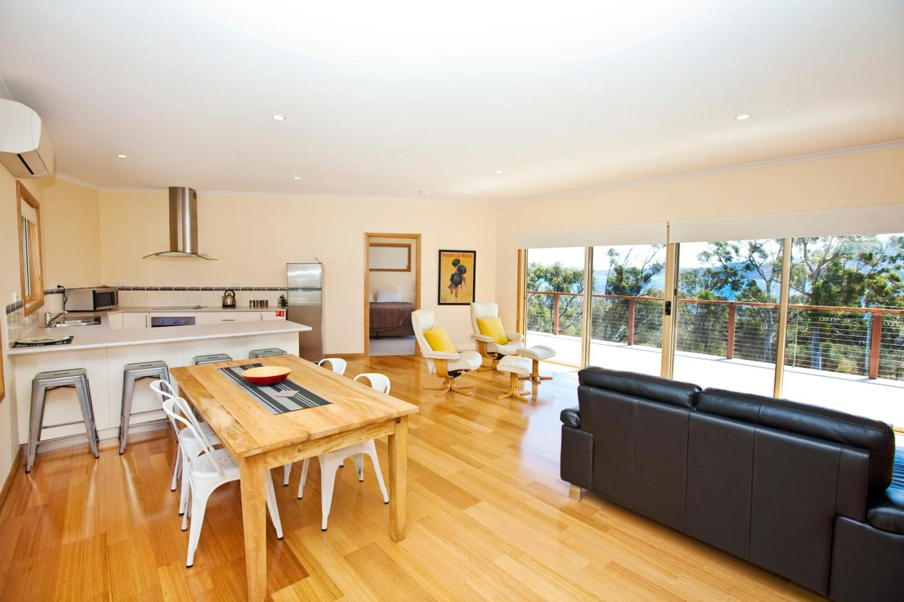 Day in Bruny Island Escapes and Hotel Bruny