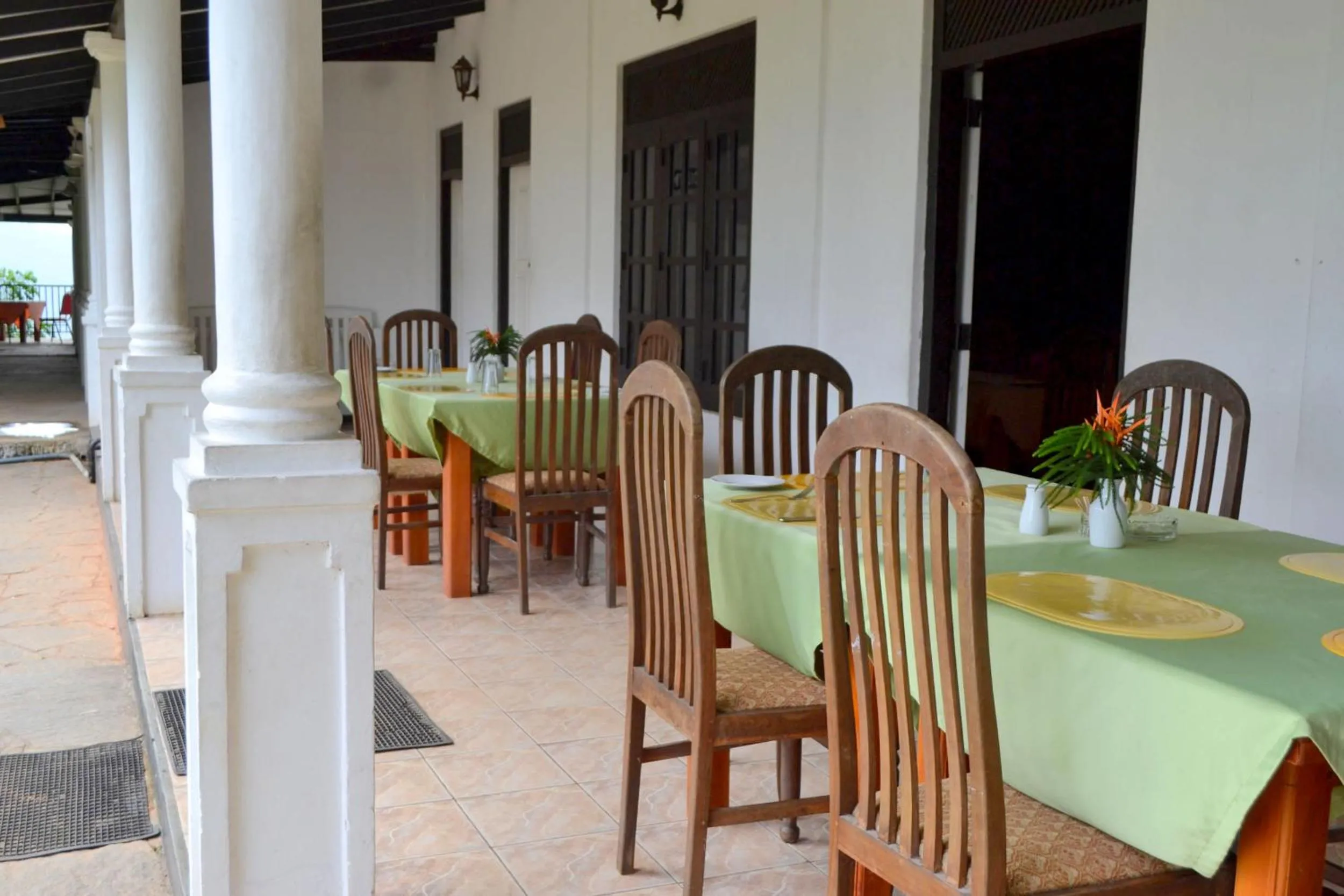Hotel Breeta's Garden