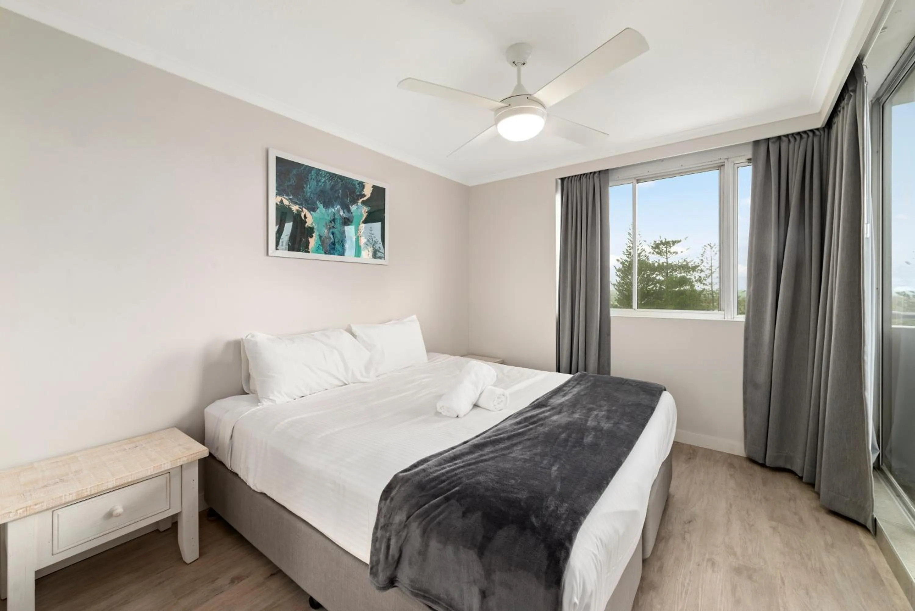 Bed in Sandpiper Broadbeach