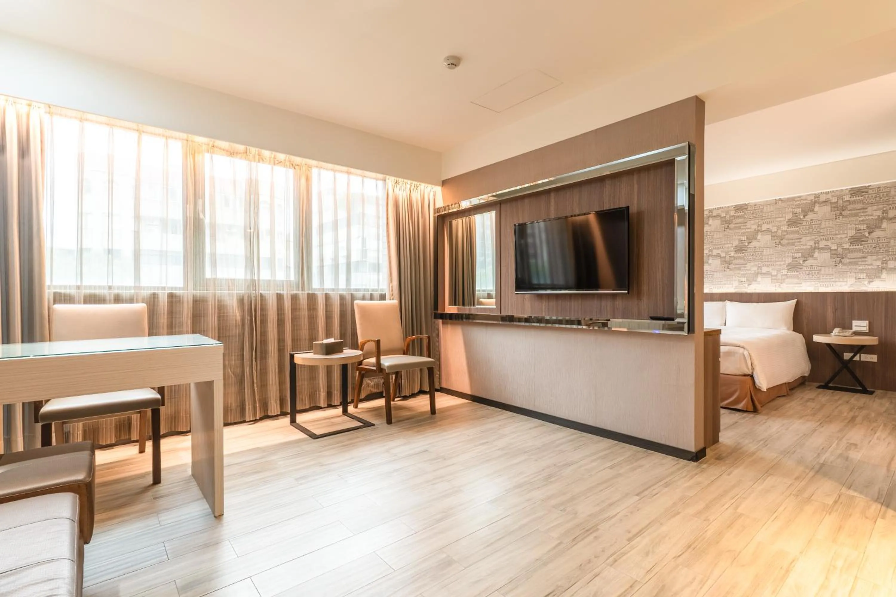 Communal lounge/ TV room in Guide Hotel Taipei Fuxing North