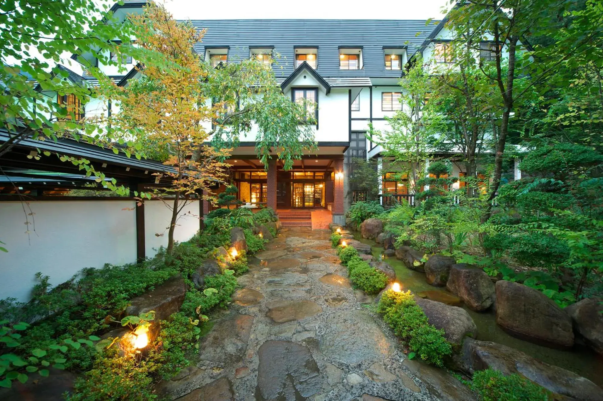 Property building in Hodakaso Yamano Hotel Property building in Hodakaso Yamano Hotel