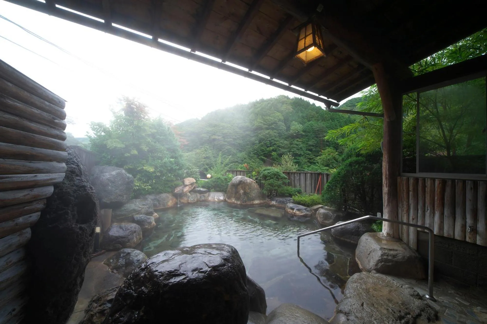 Hot Spring Bath in Hodakaso Yamano Hotel