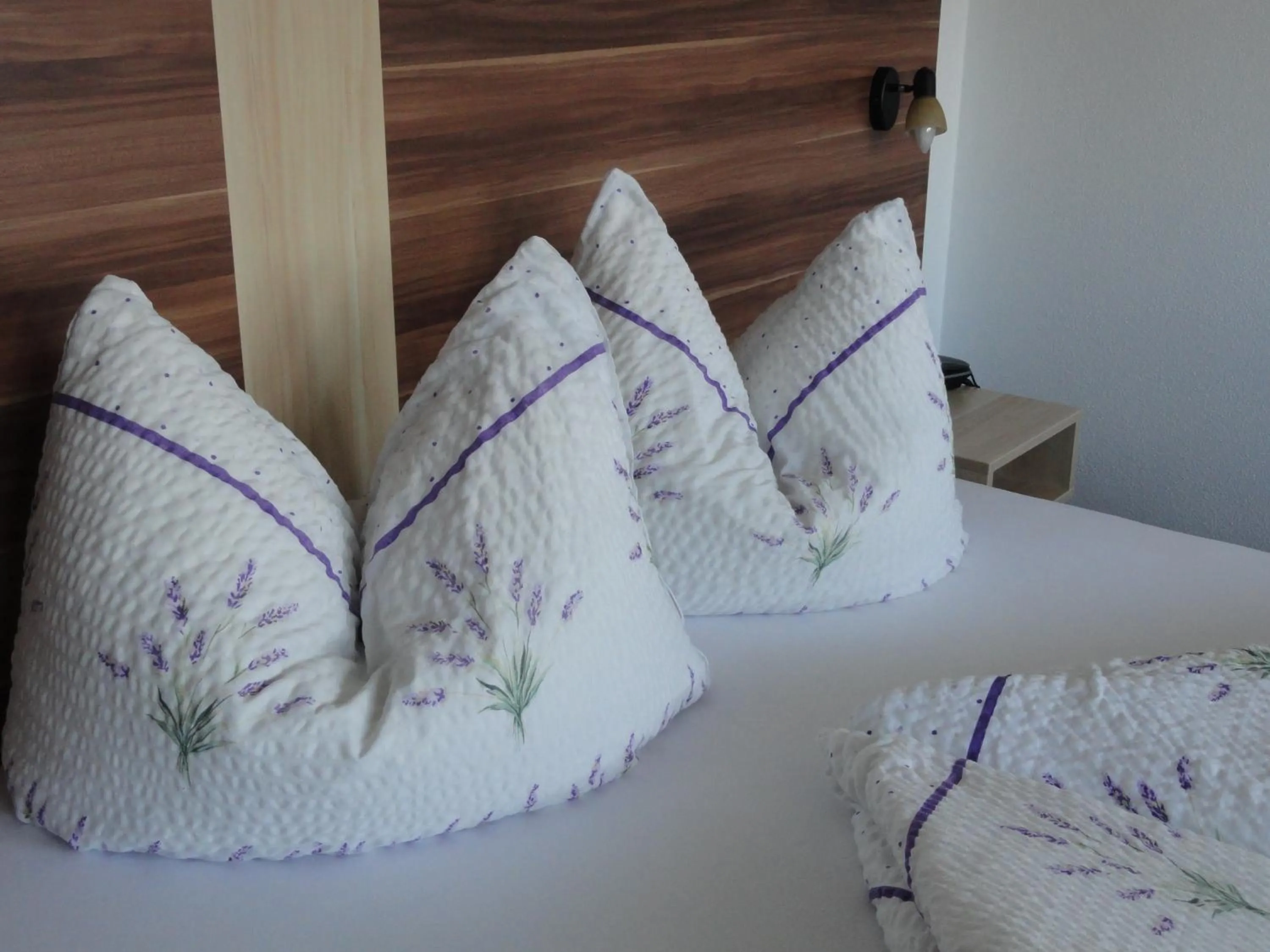 Bed in Appartements Glungezer