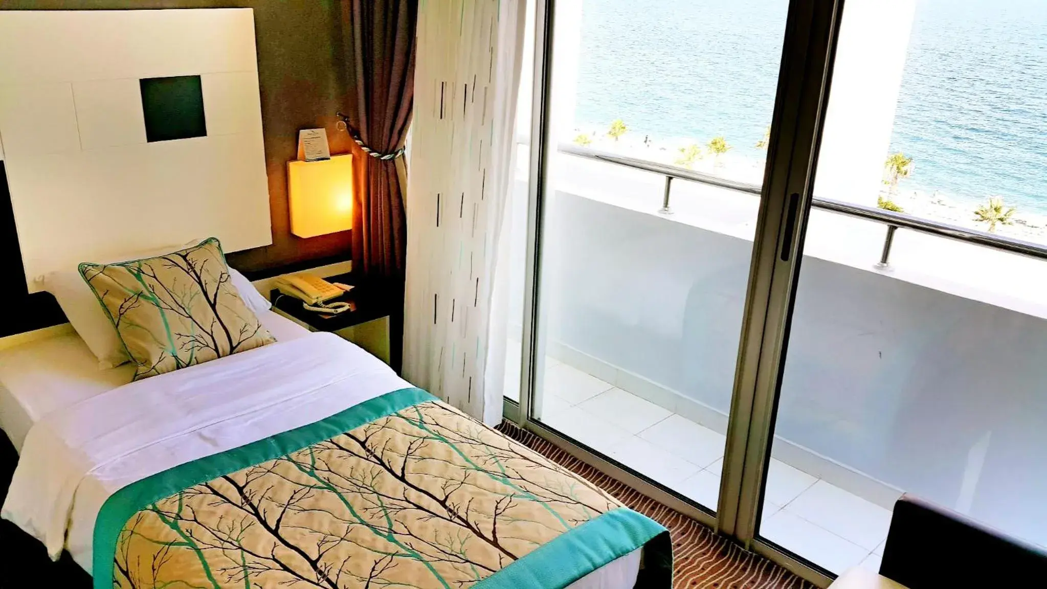 Standard Double or Twin Room with Sea View - single occupancy in Blue Garden Hotel Standard Double or Twin Room with Sea View - single occupancy in Blue Garden Hotel