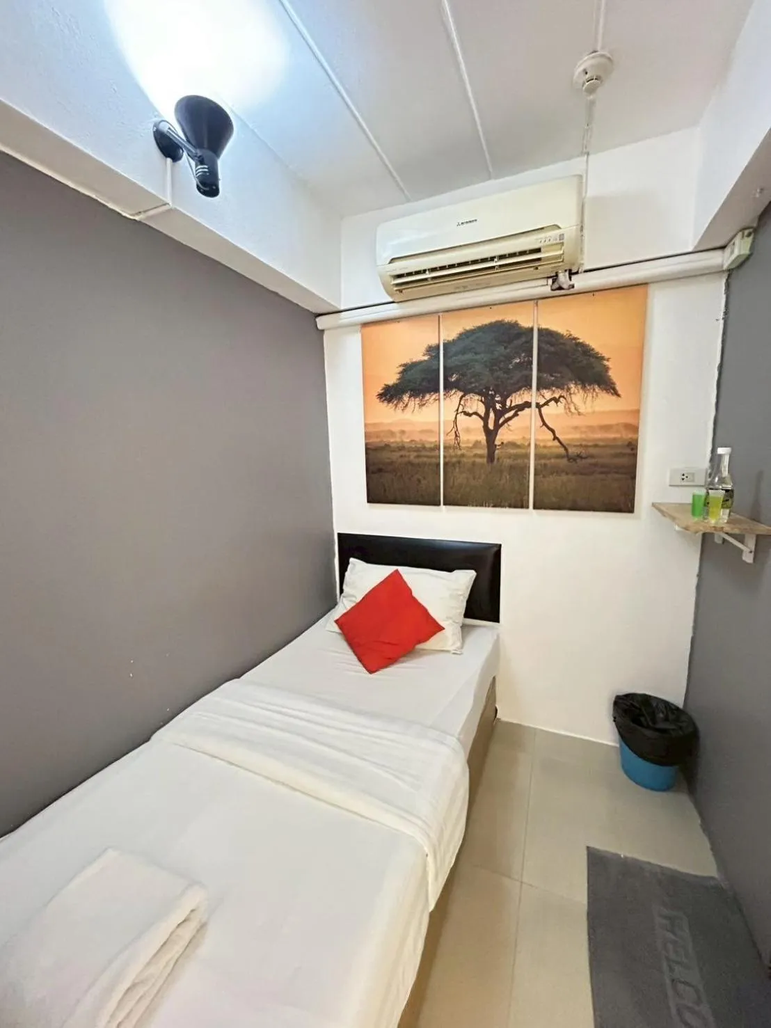 Bedroom, Bed in Khaosan Art Hotel