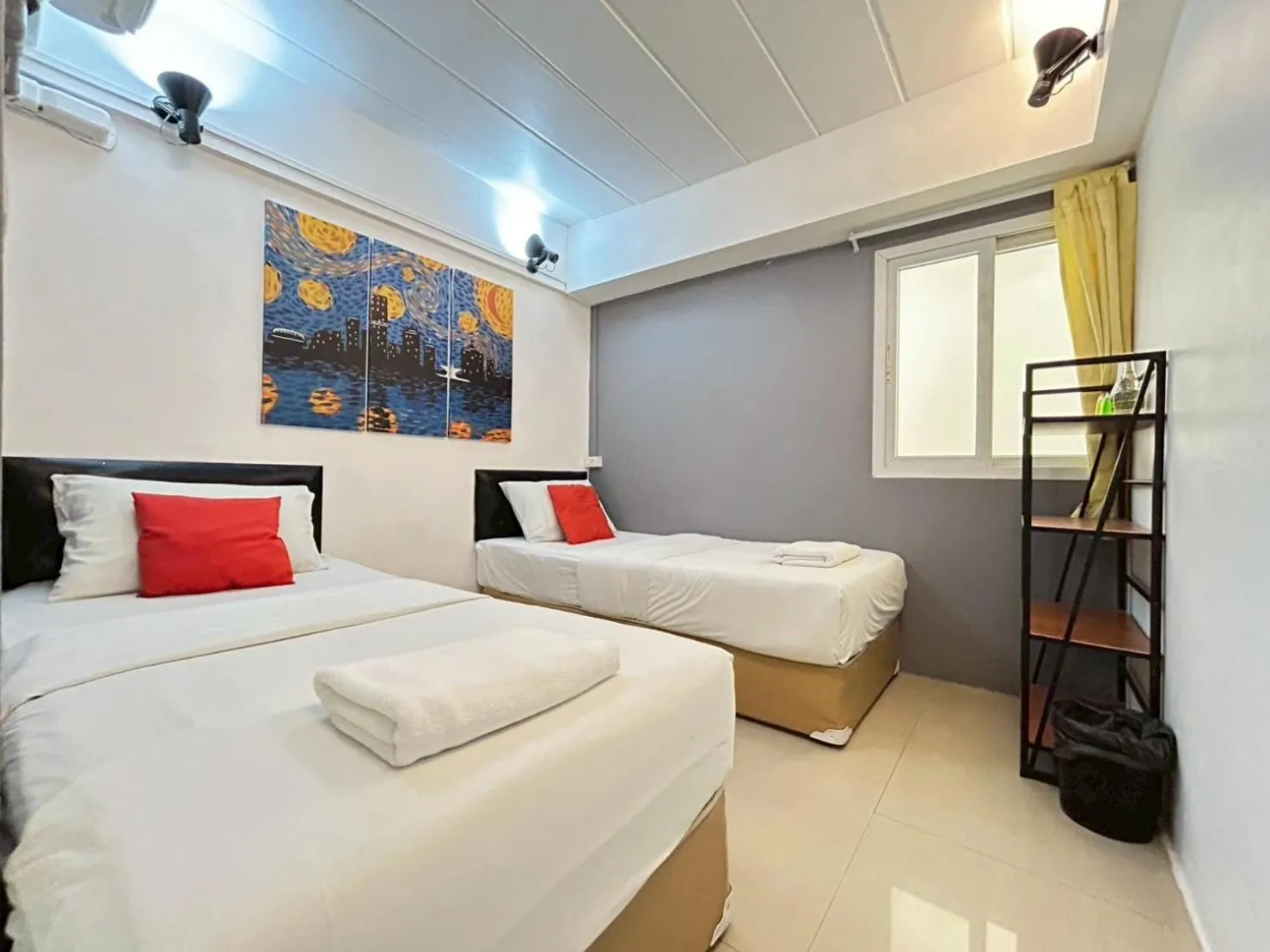 Bedroom, Bed in Khaosan Art Hotel