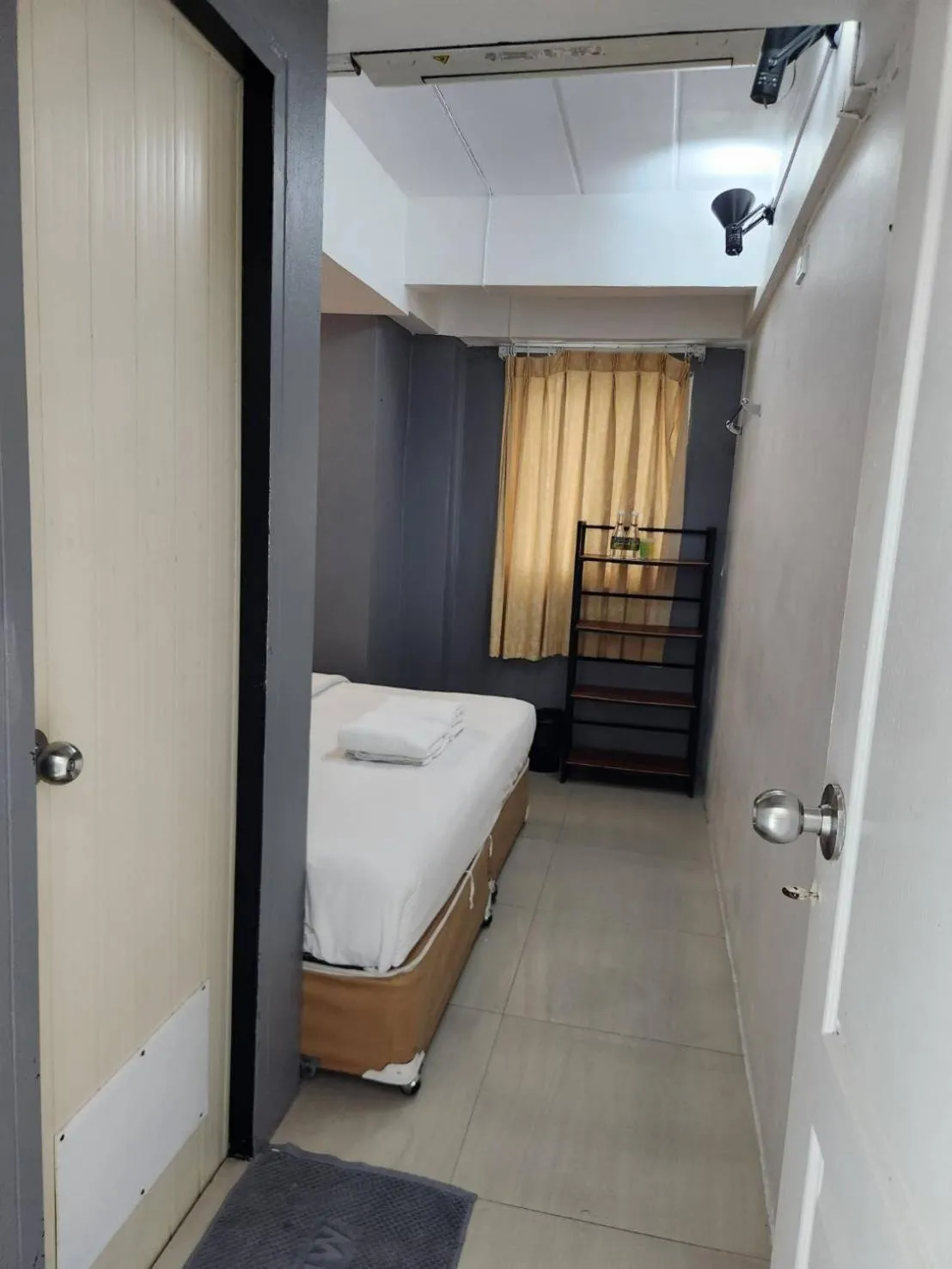 Bedroom, Bed in Khaosan Art Hotel