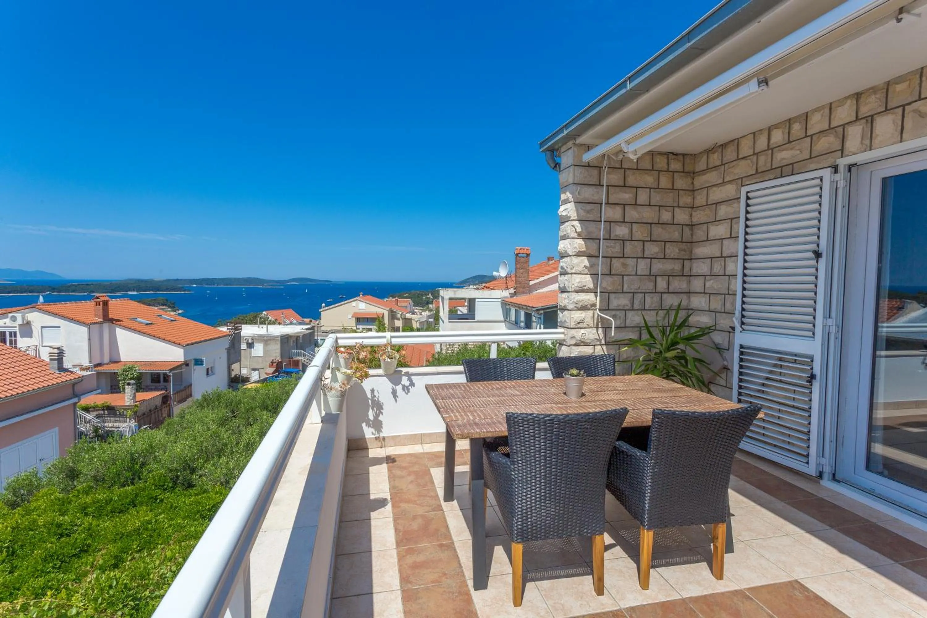 Peaceful apartment with beautiful view