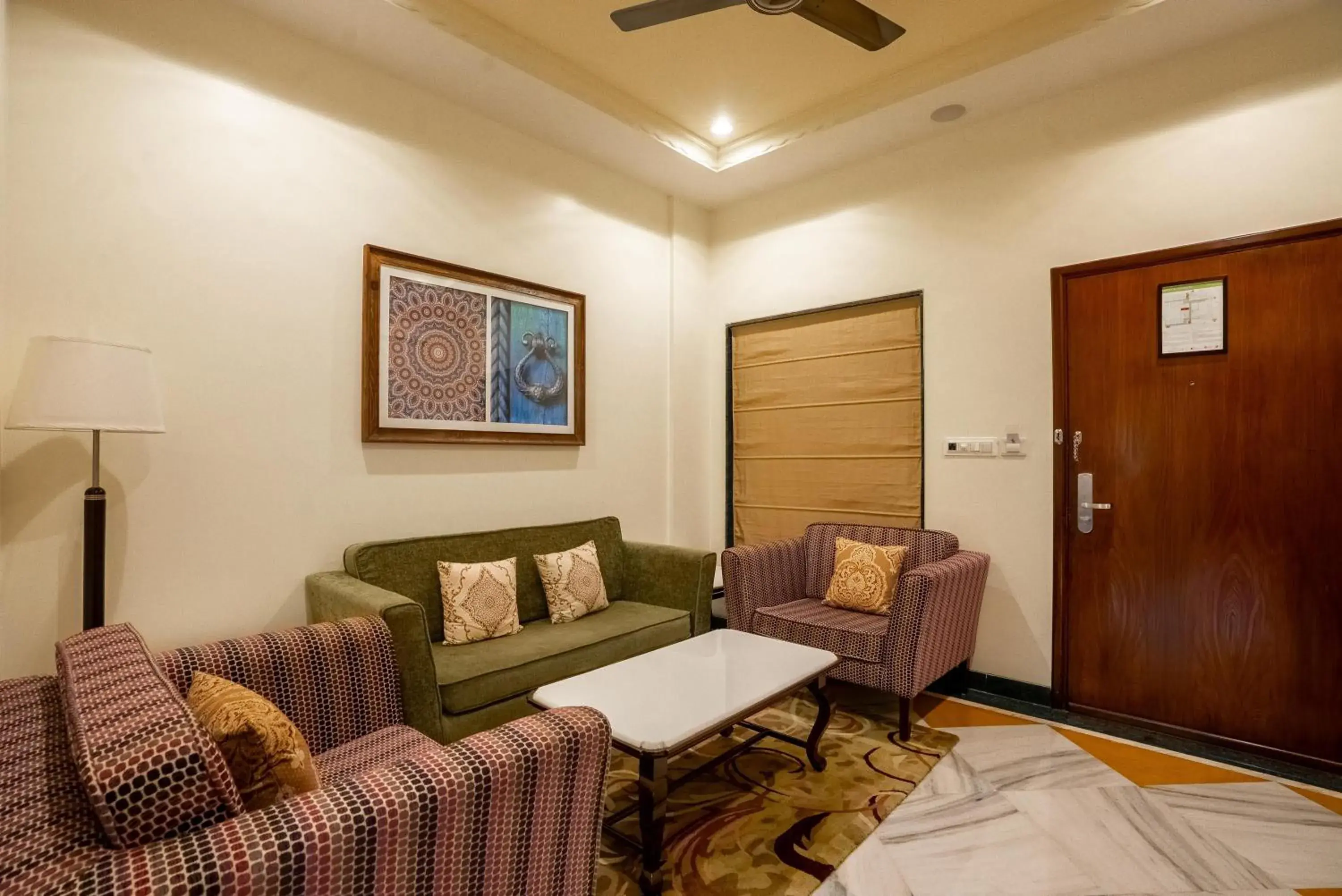 Junior Suite - Non-Smoking(10% Discount on Food & Soft Beverages,Up to 20% Discount on SPA) in Radisson Jodhpur Junior Suite - Non-Smoking(10% Discount on Food & Soft Beverages,Up to 20% Discount on SPA) in Radisson Jodhpur