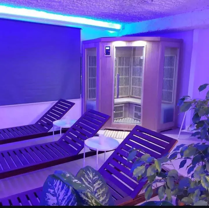 LA GROTTA Bed and Breakfast