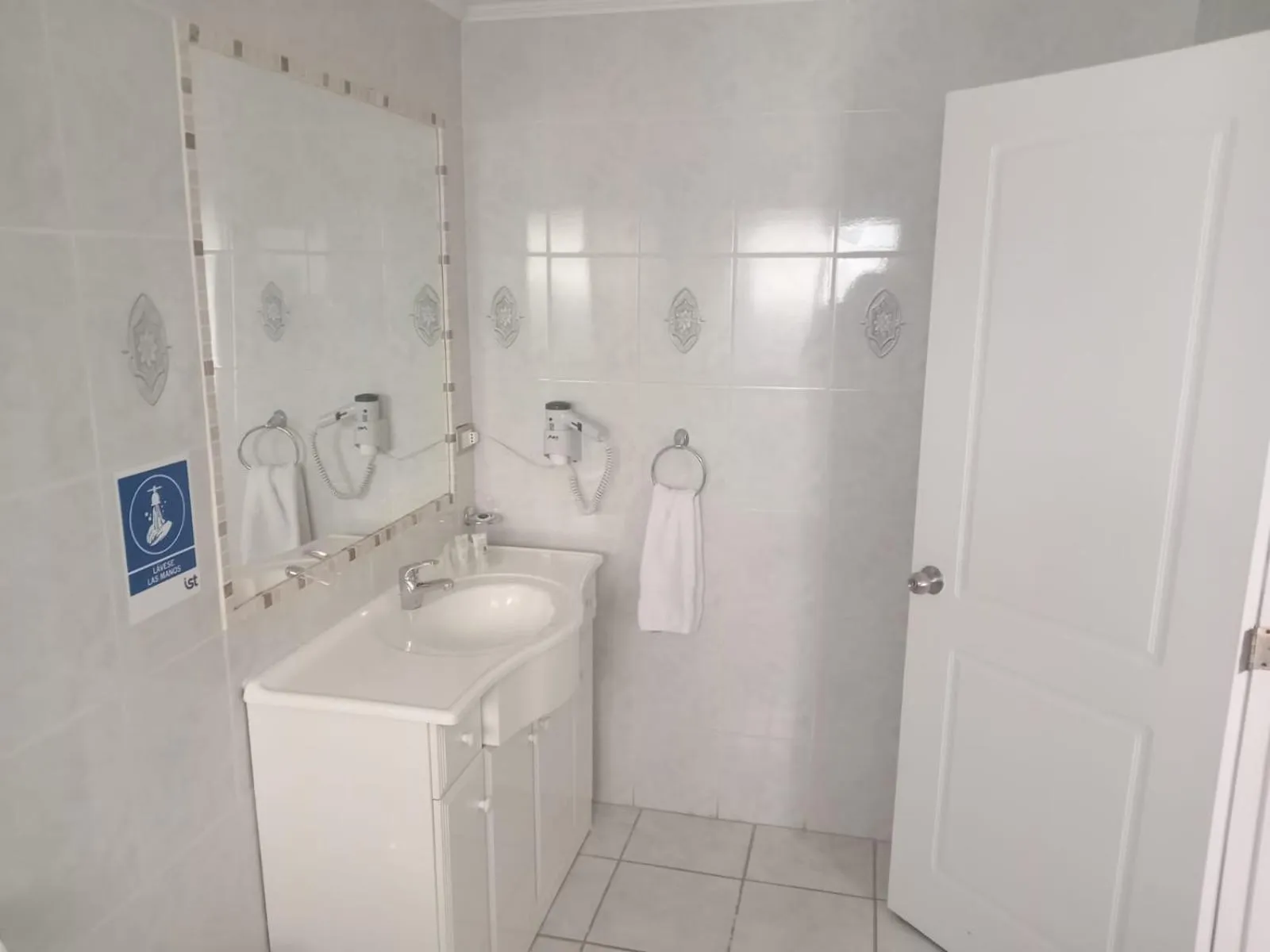 Bathroom in Hostal Doble E Patagonia