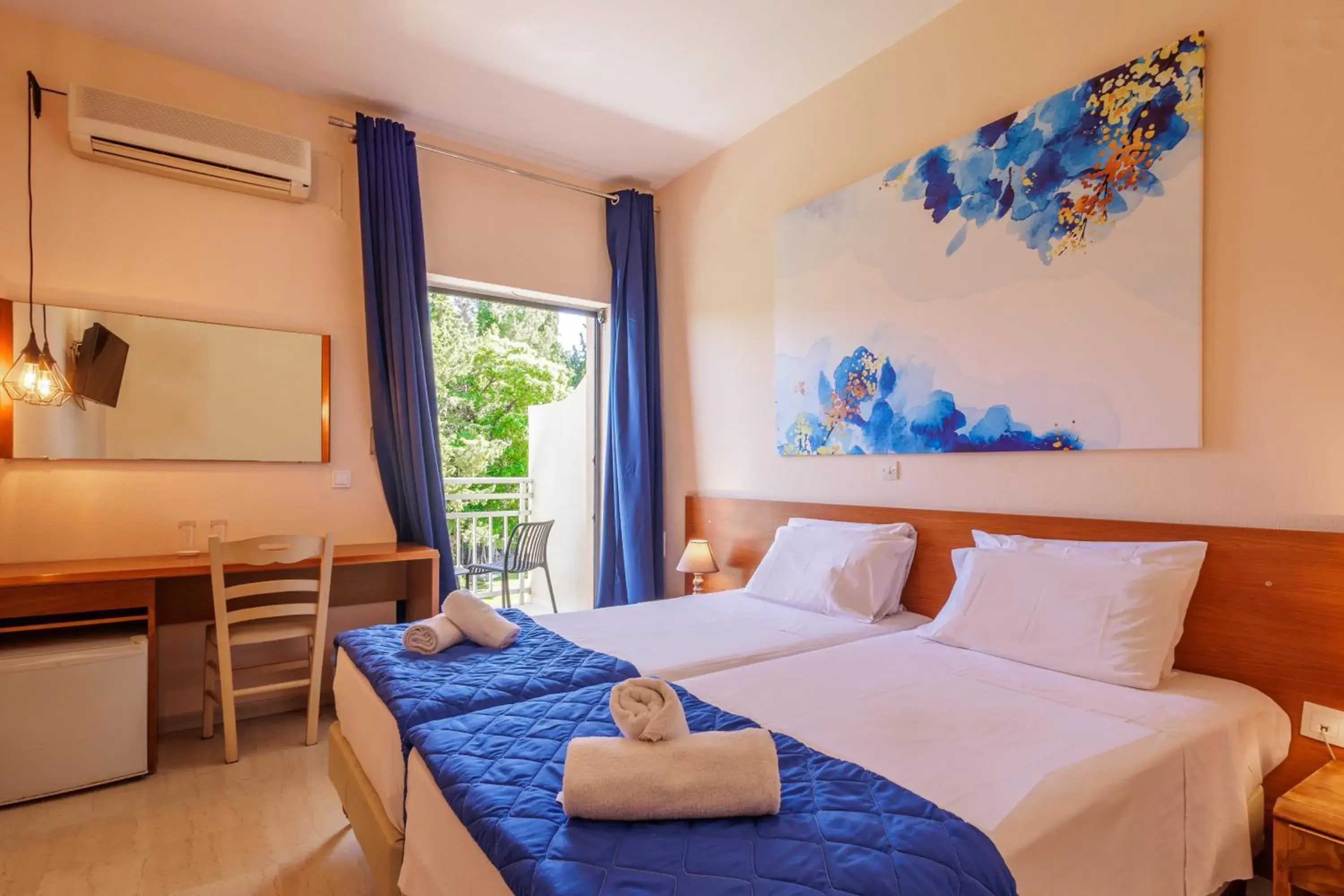 Bed in Primavera Hotel Bed in Primavera Hotel