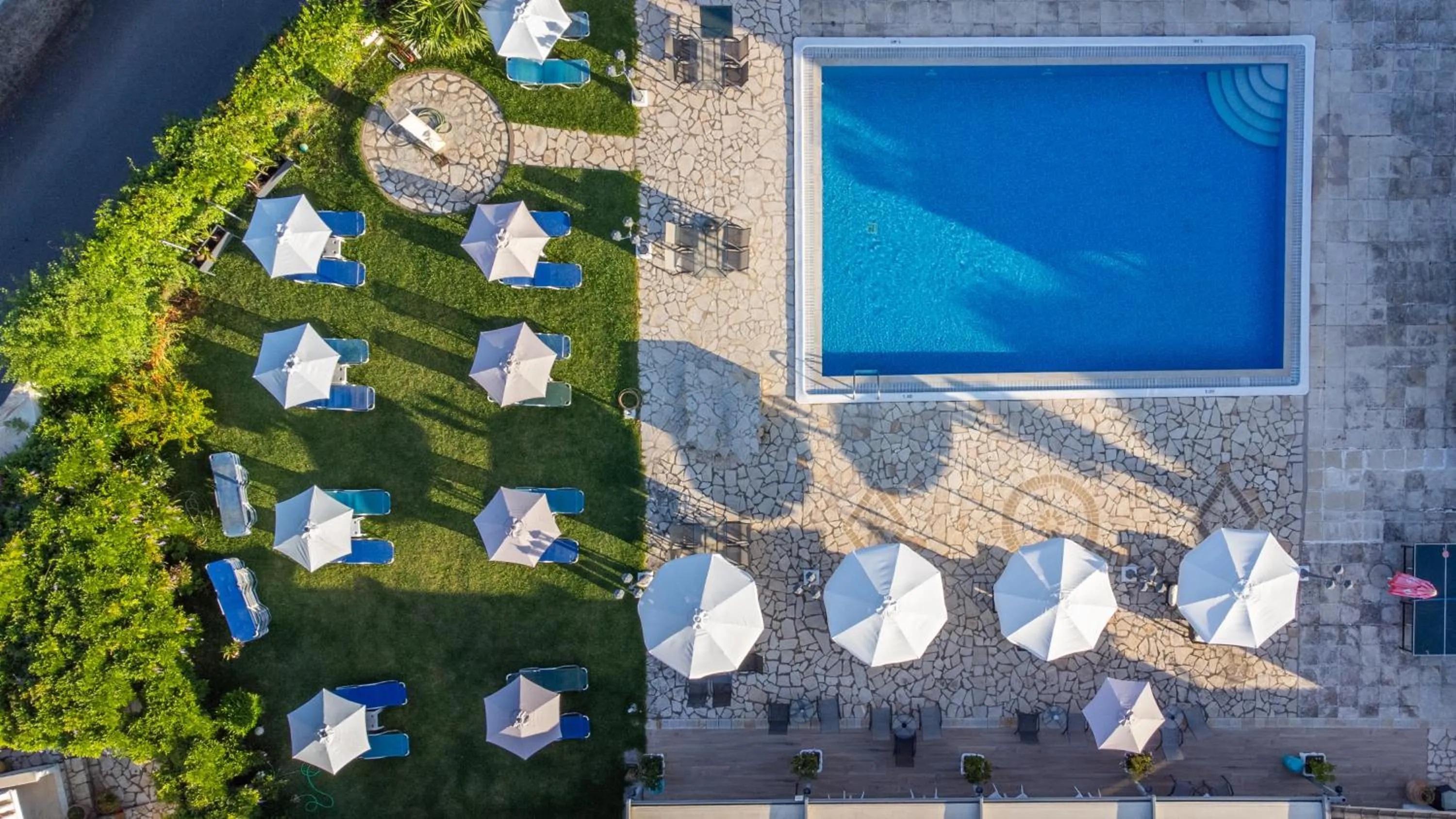 Property building in Primavera Hotel