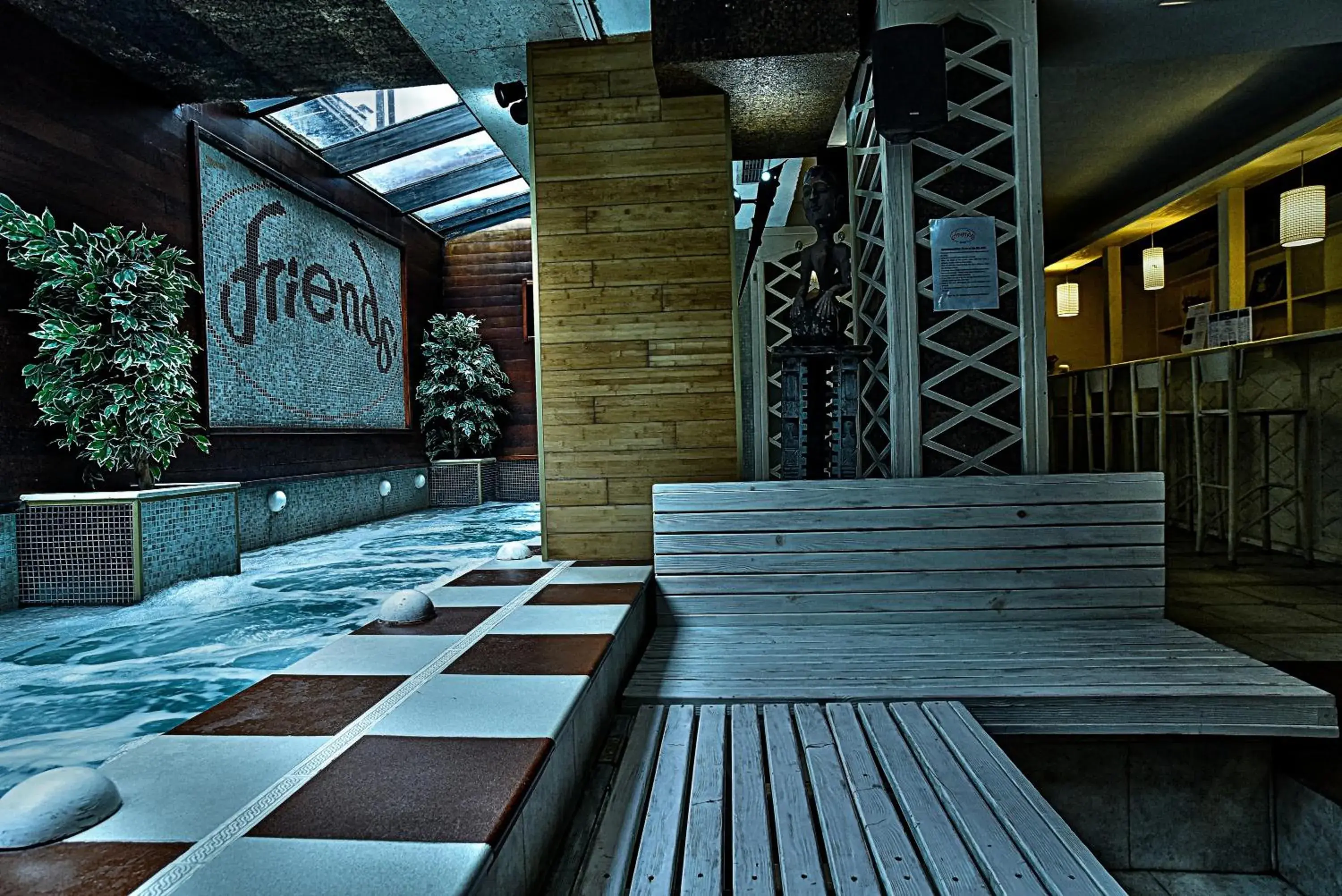 Hotel Friends Hotel Friends