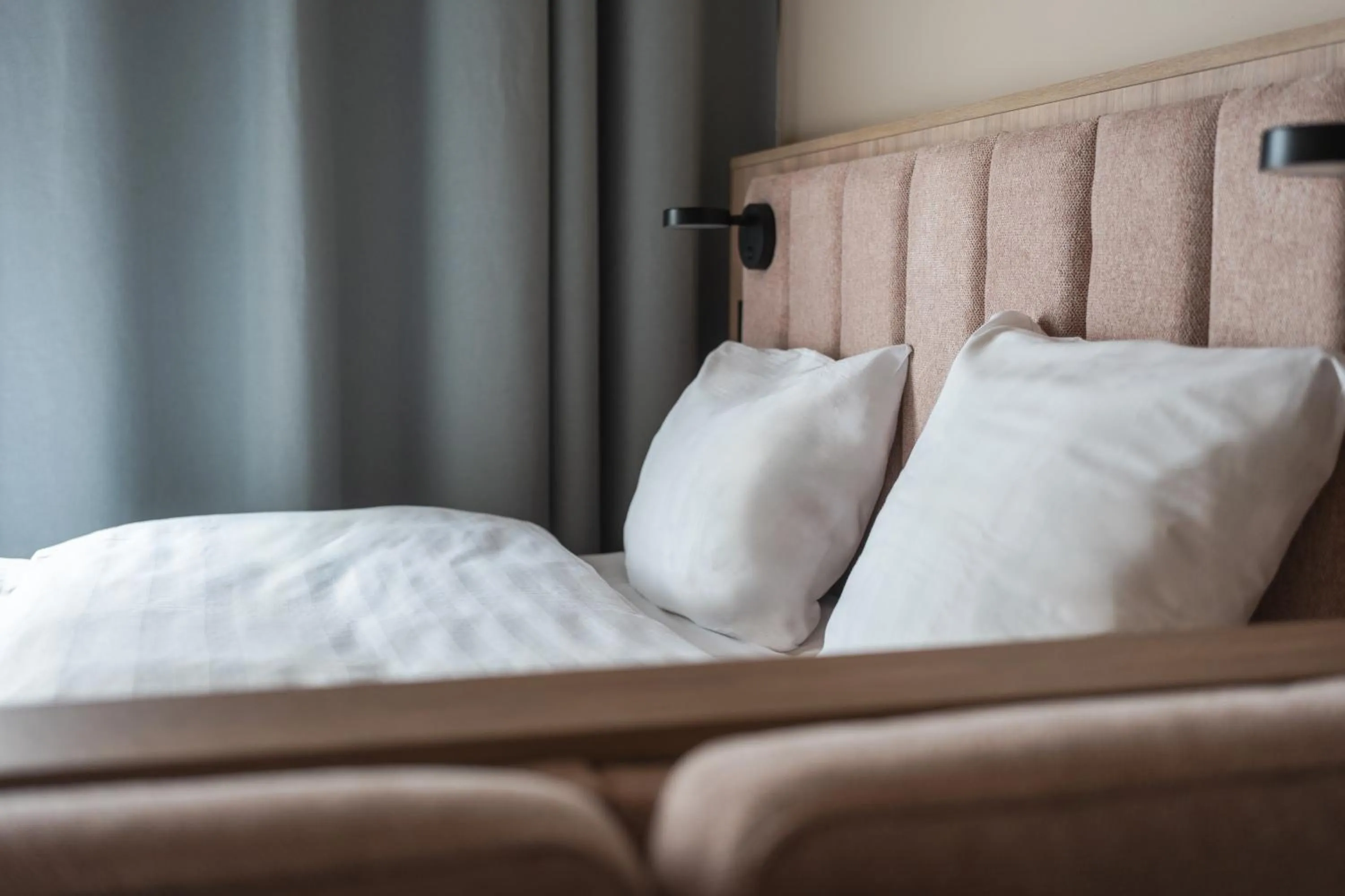 Bed in Sky Hotel Apartments, Stockholm