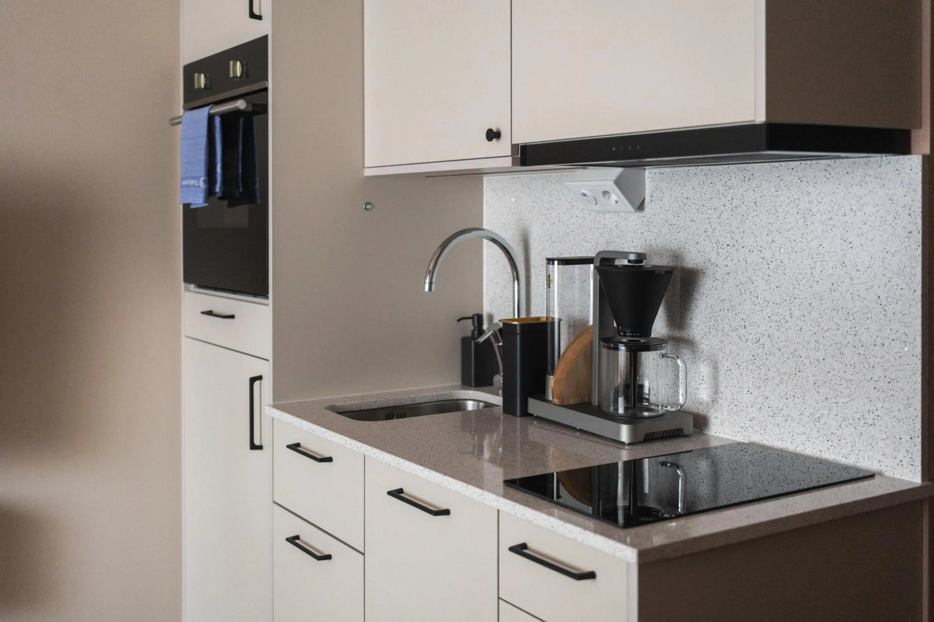 Coffee/tea facilities in Sky Hotel Apartments, Stockholm