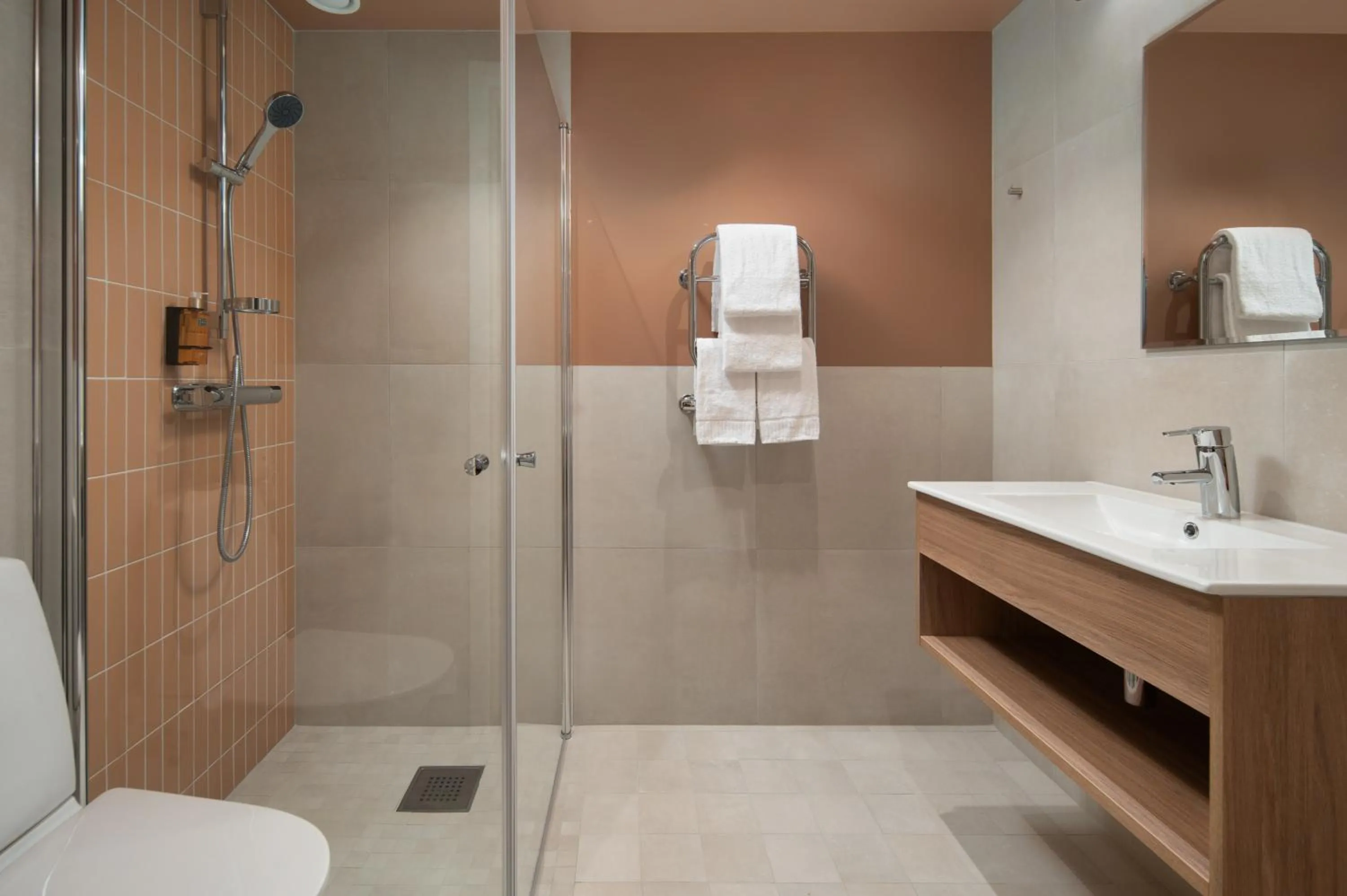 Bathroom in Sky Hotel Apartments, Stockholm