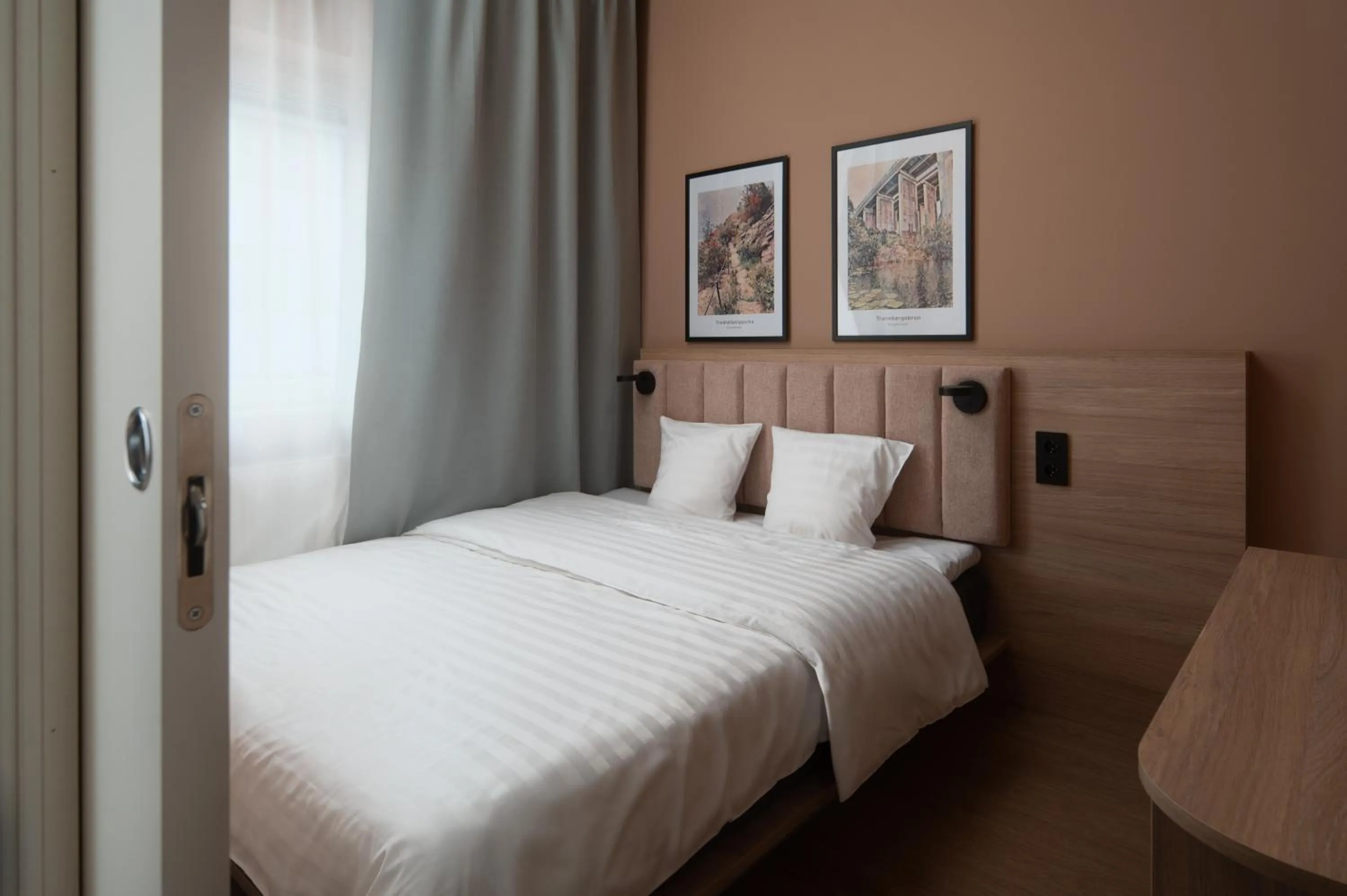 Bed in Sky Hotel Apartments, Stockholm