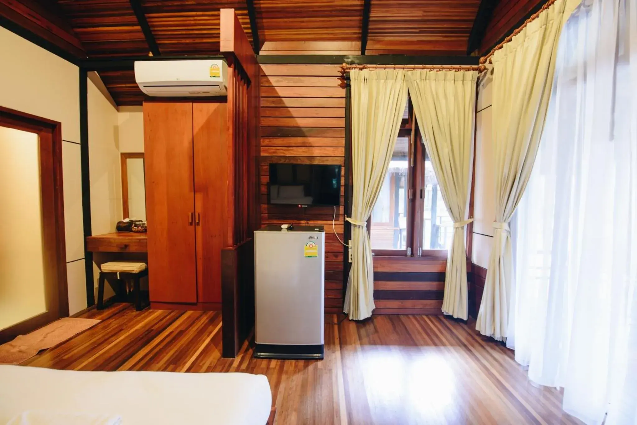 Area and facilities, Bed in Pakmeng Resort Area and facilities, Bed in Pakmeng Resort