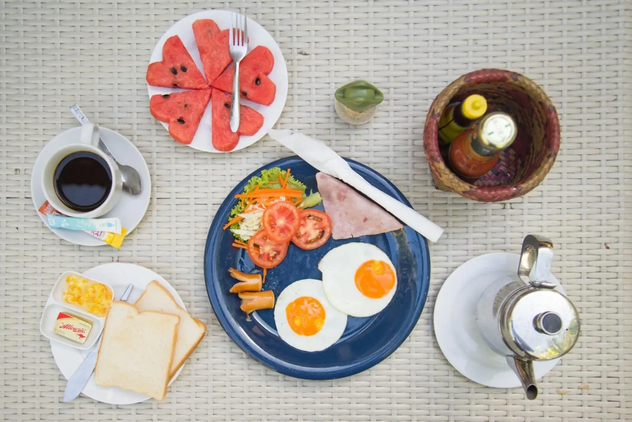 Restaurant/places to eat in Pakmeng Resort Restaurant/places to eat in Pakmeng Resort