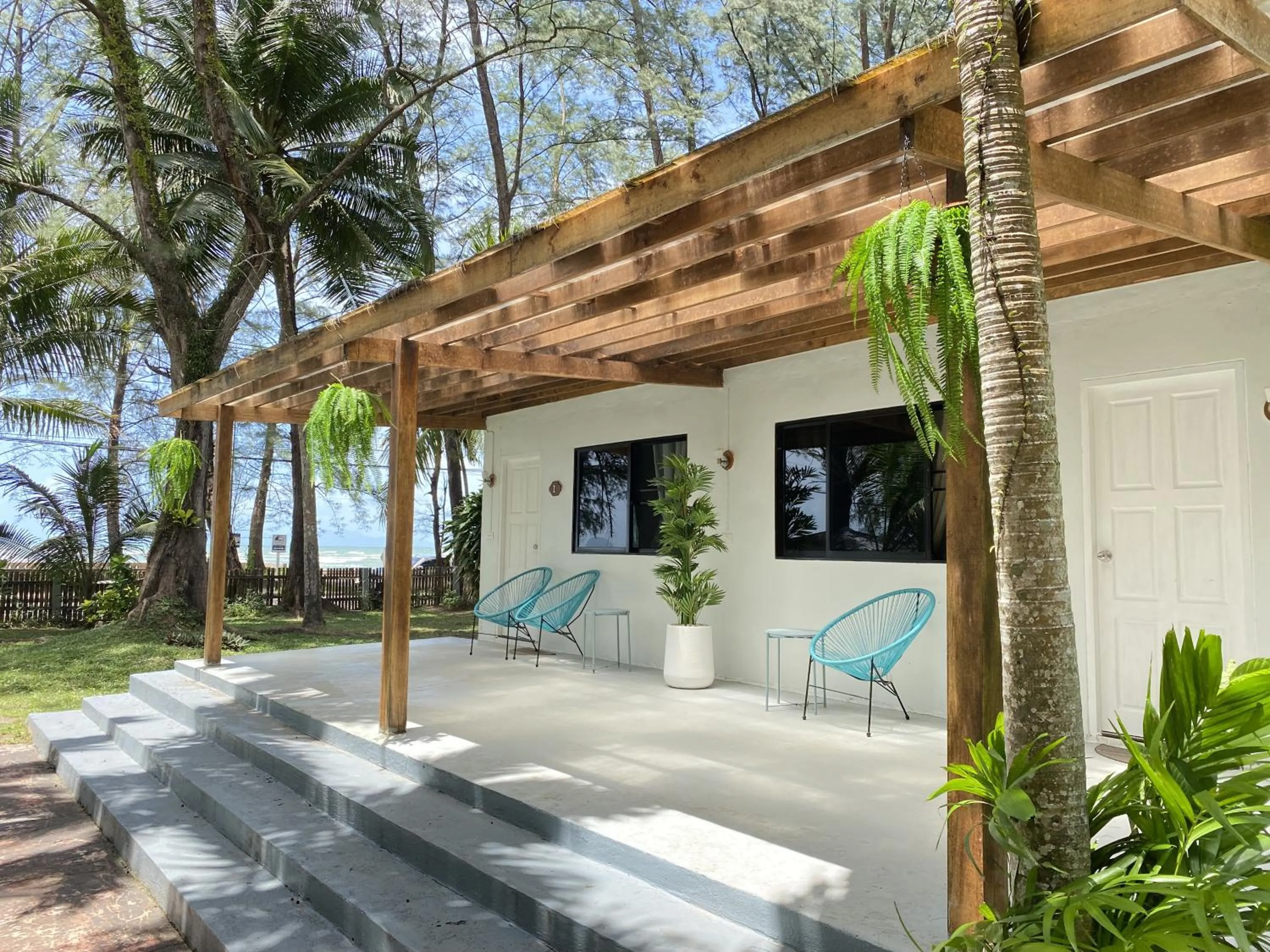 Property building in Pakmeng Resort