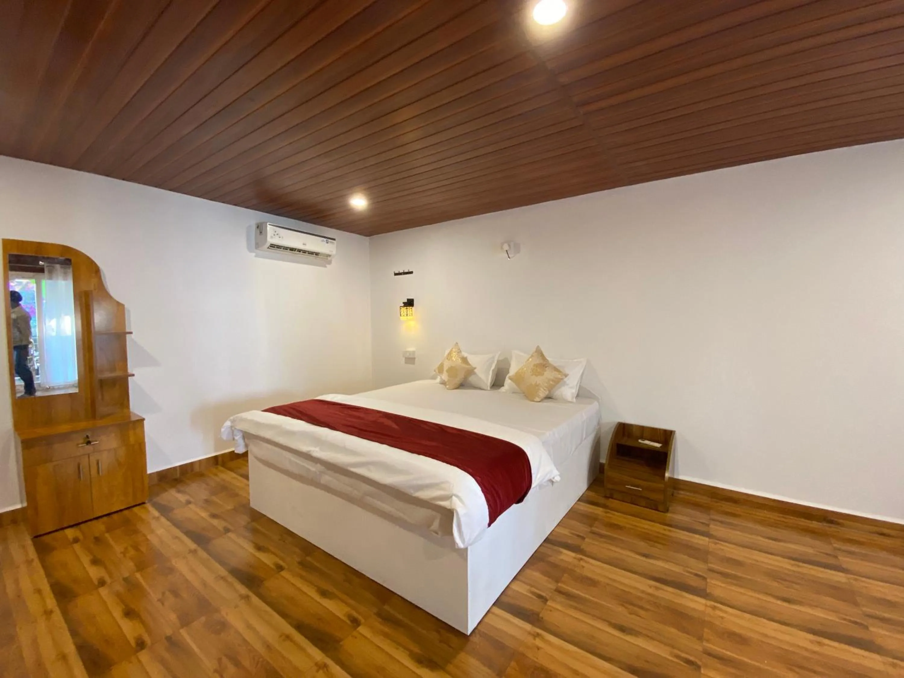 Bed in Hilltop Seaview Palolem Goa