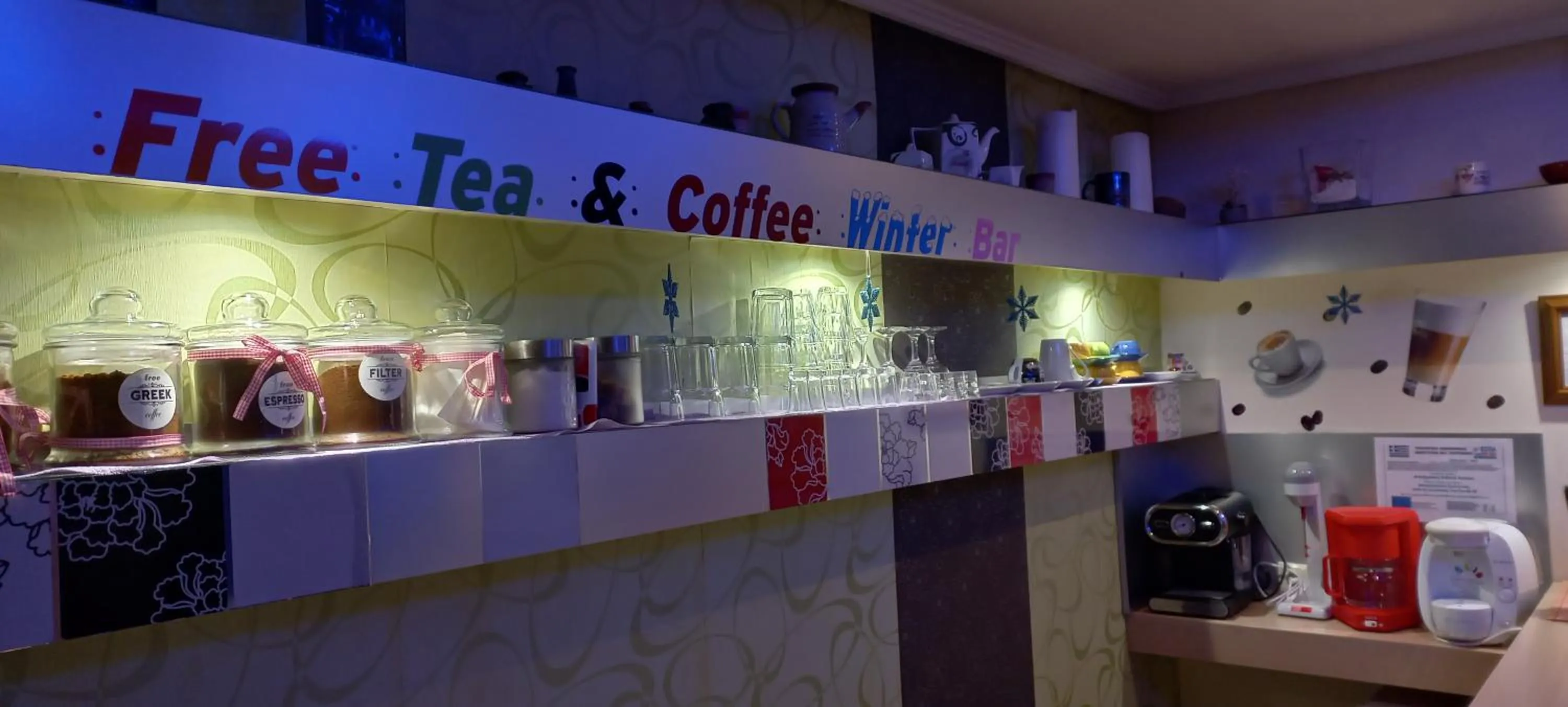 Lounge or bar in Captain's Beach Apartments