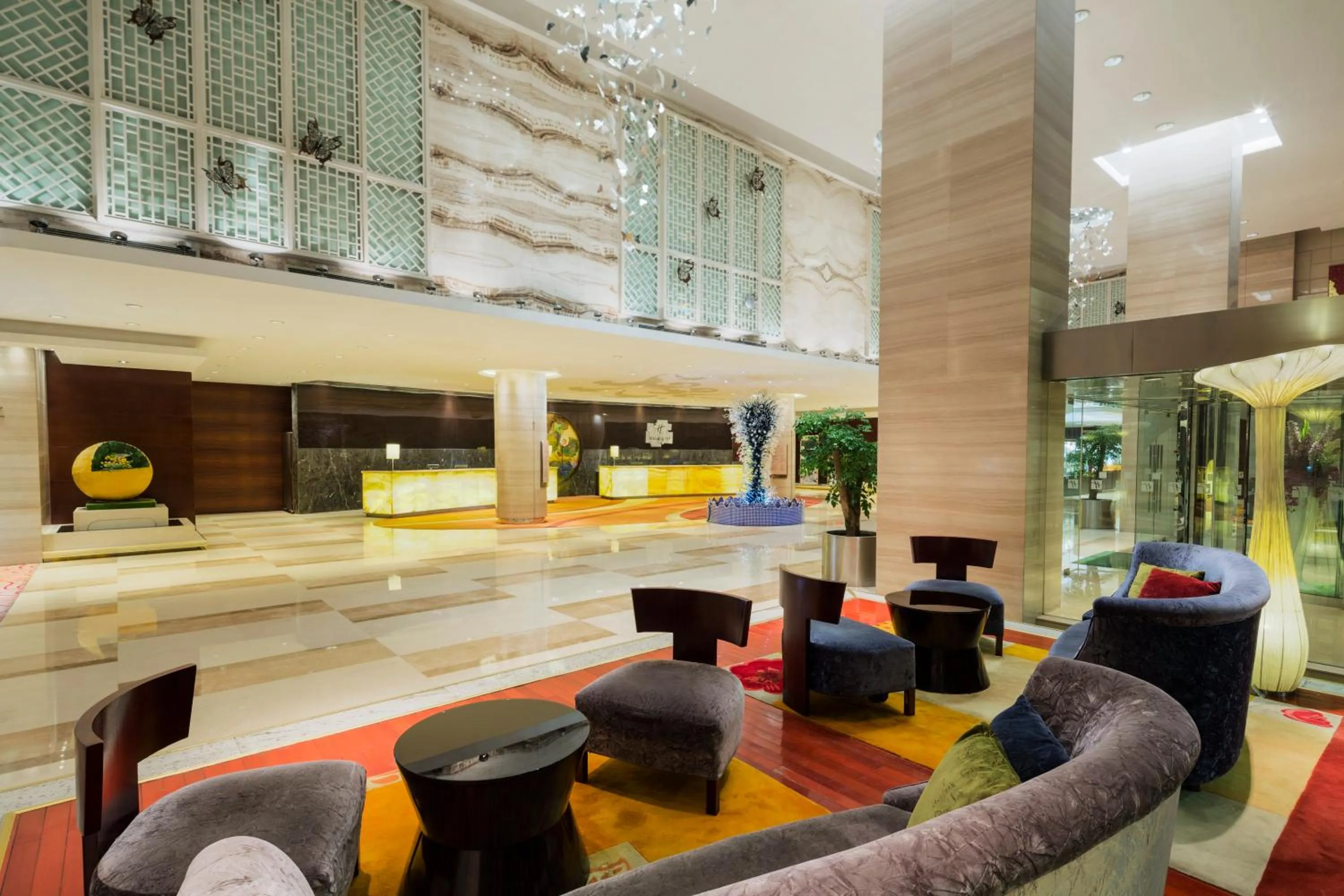 Property building in Holiday Inn Nanjing Aqua City by IHG