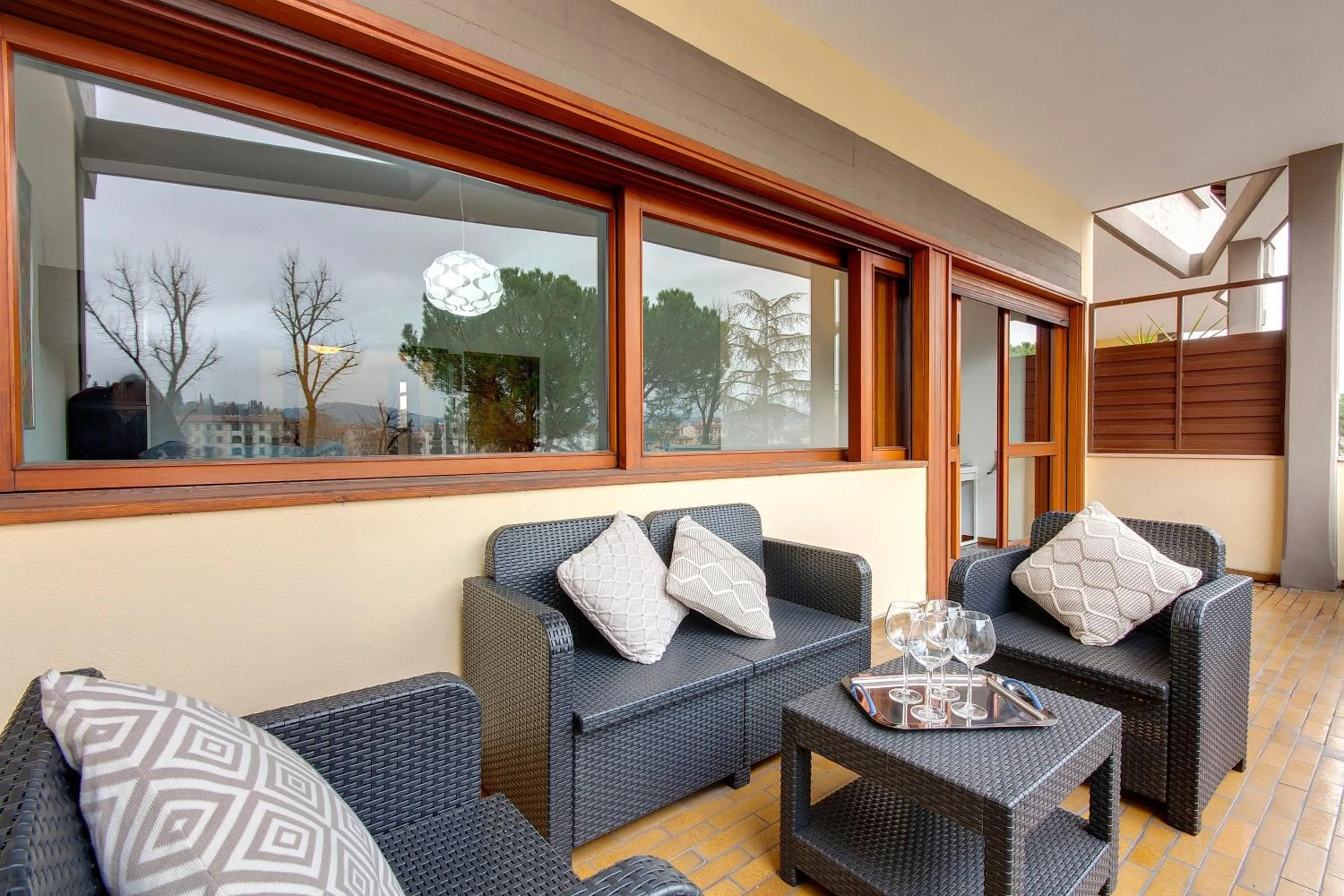 Apartment in Lungarno Apartment by Mamo Florence