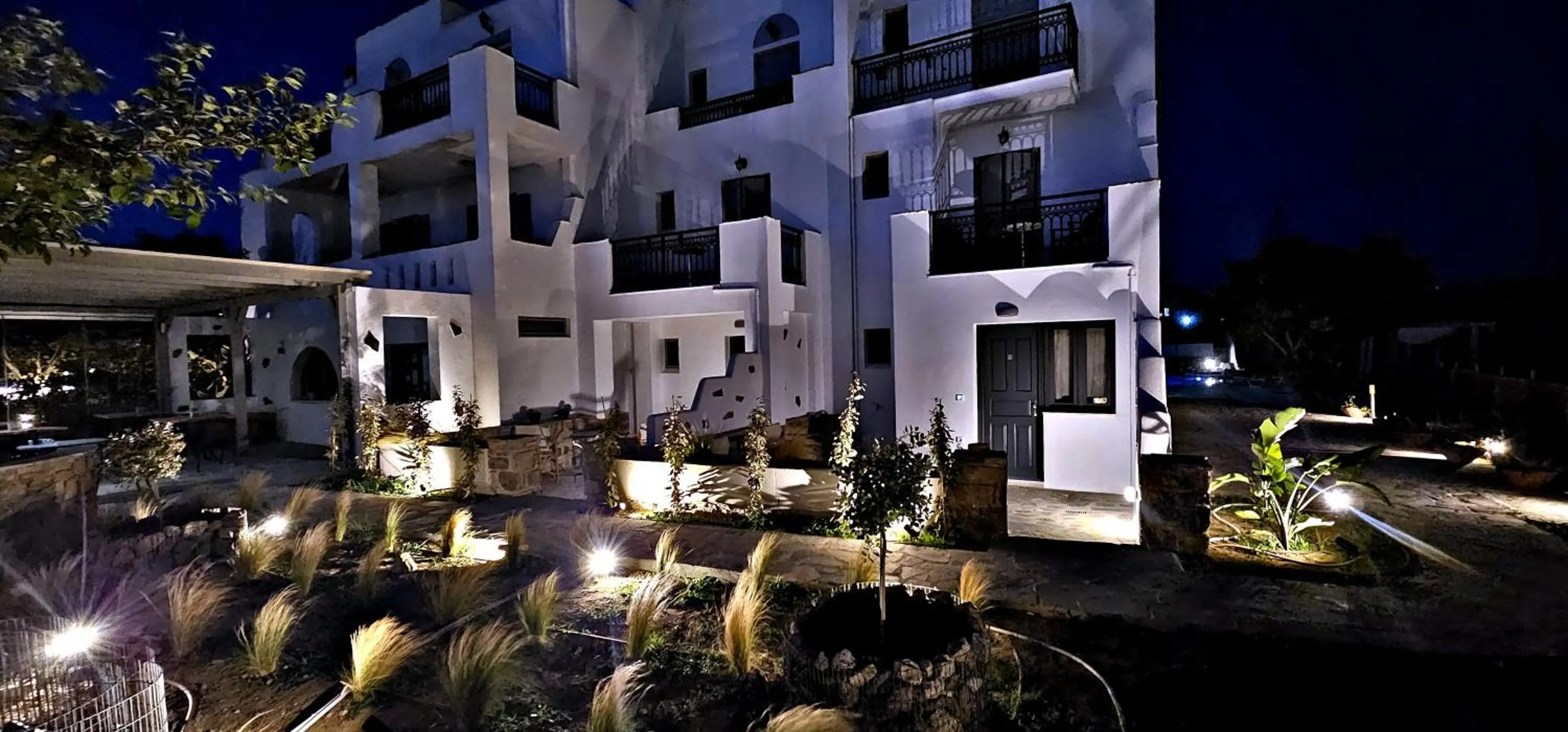 Property building in Sunlight Naxos