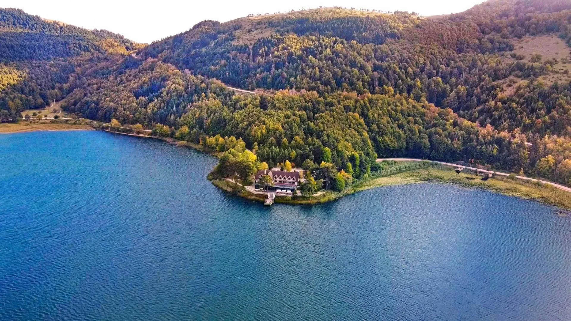 Property building in Abant Kosk Oteli