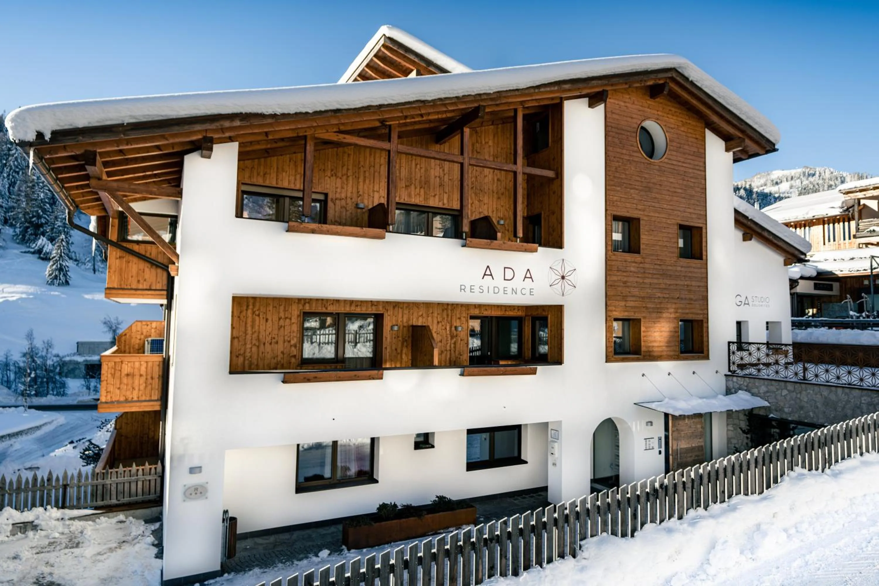 Property building in Appartamenti Residence Ada