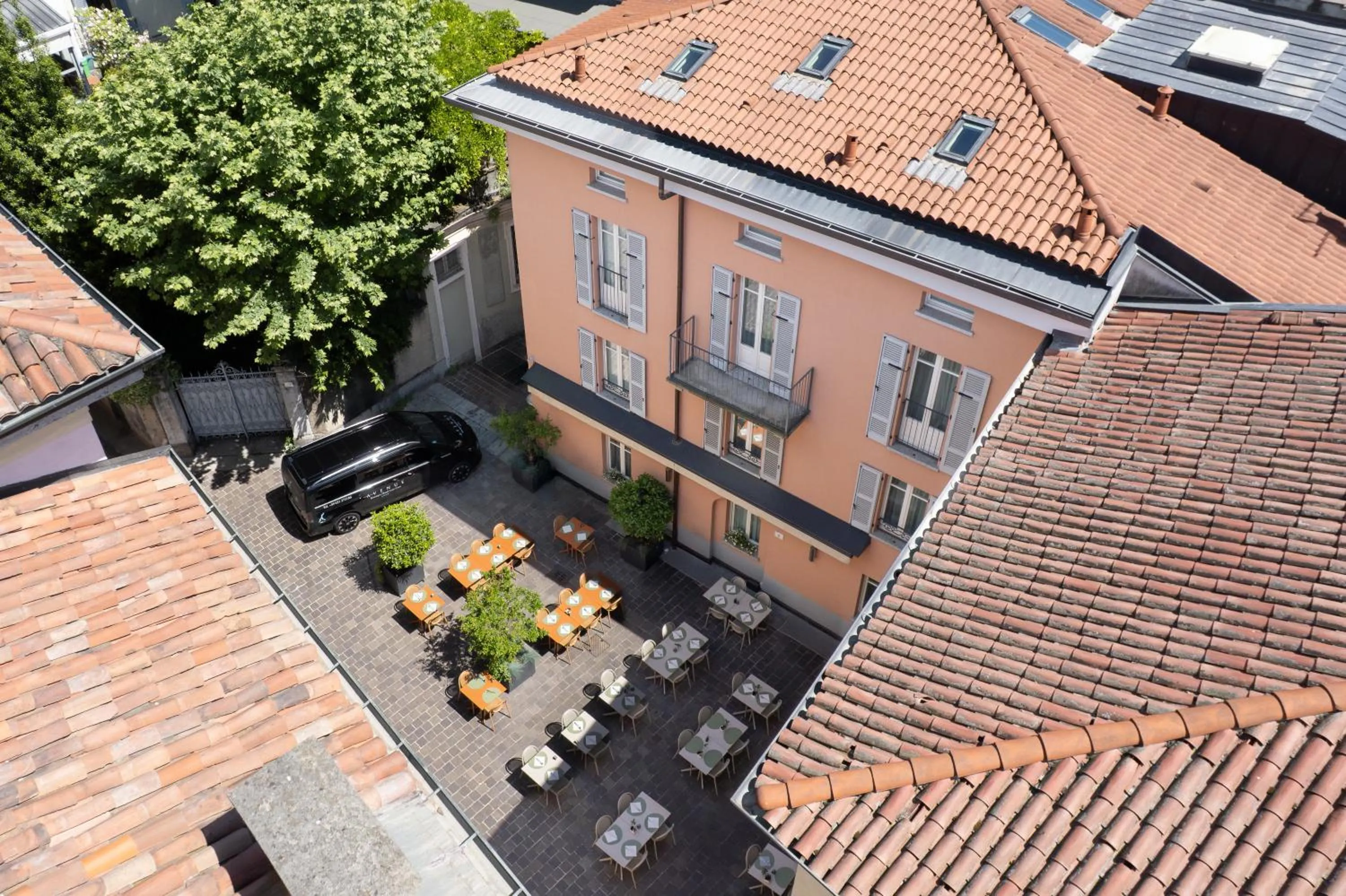 Property building in Avenue Boutique Hotel