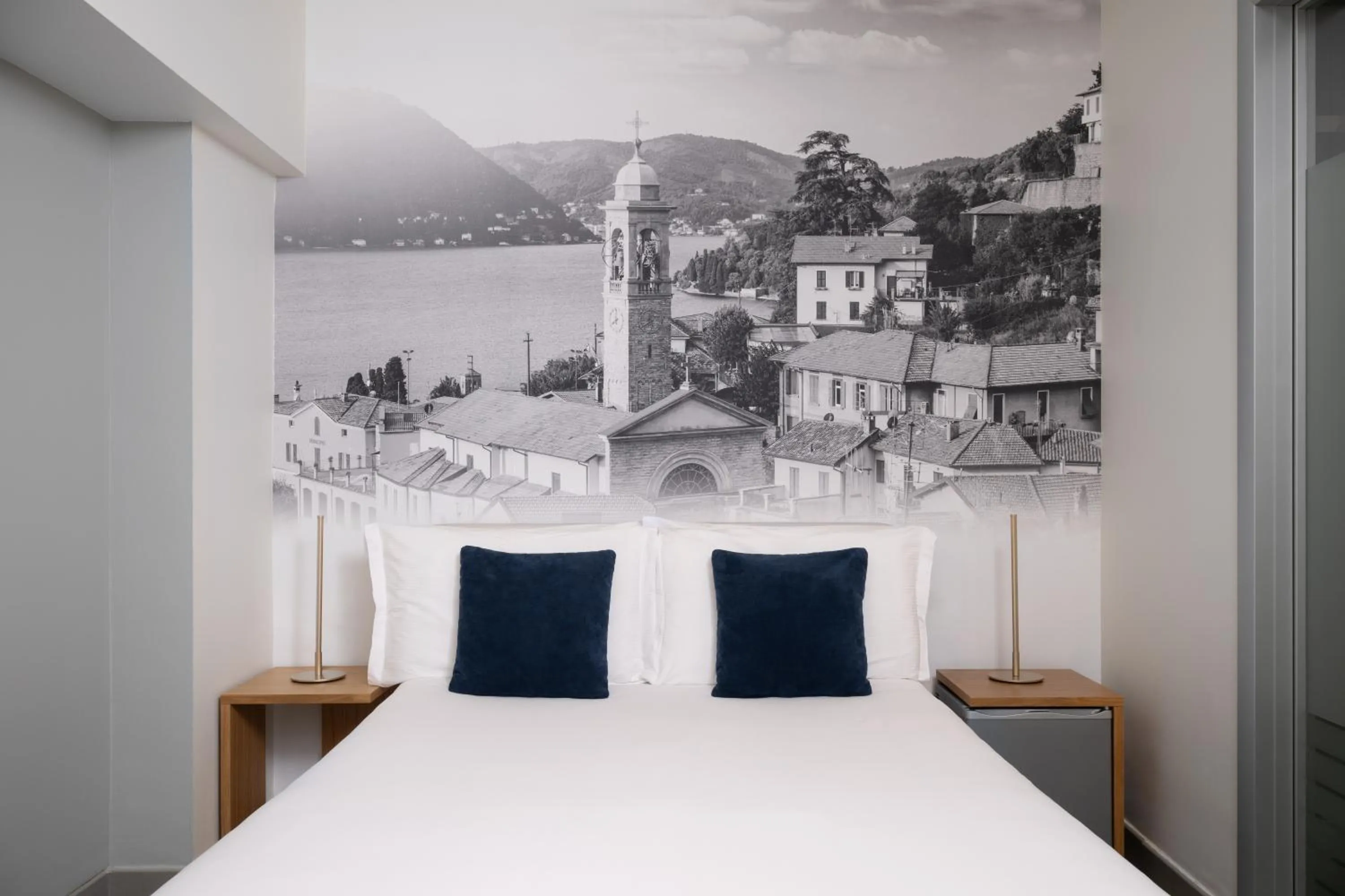 Bedroom, Bed in Avenue Boutique Hotel