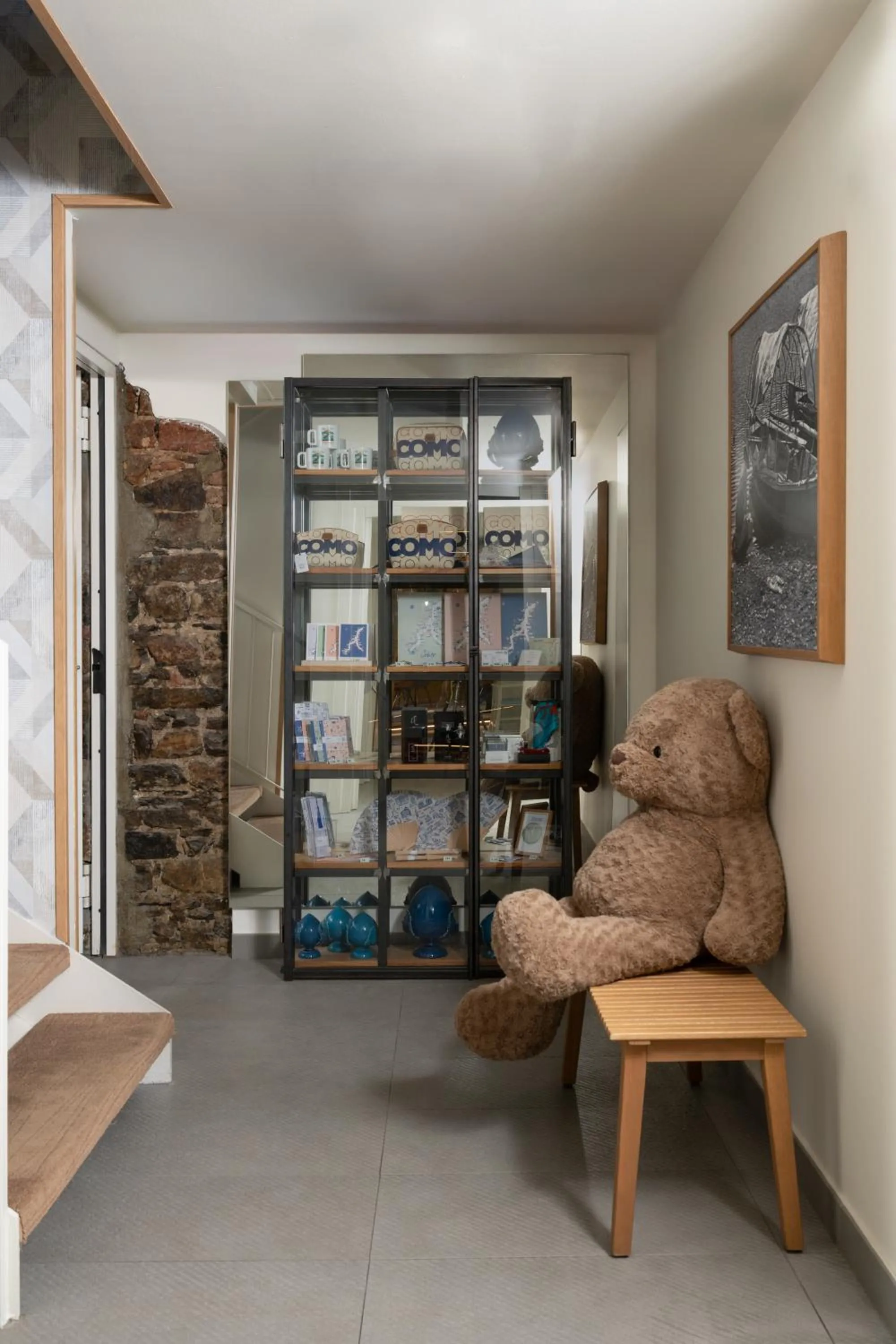 Decorative detail in Avenue Boutique Hotel