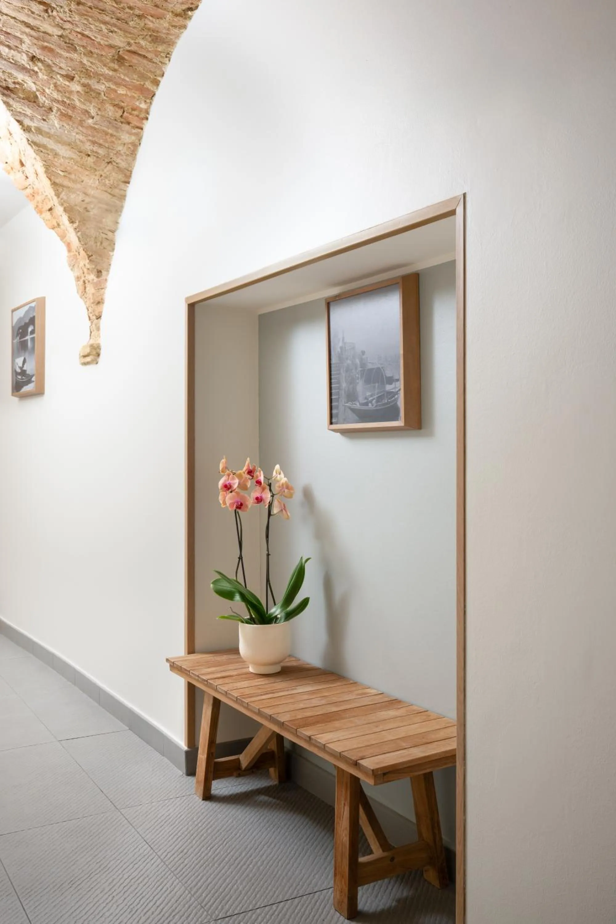 Decorative detail in Avenue Boutique Hotel