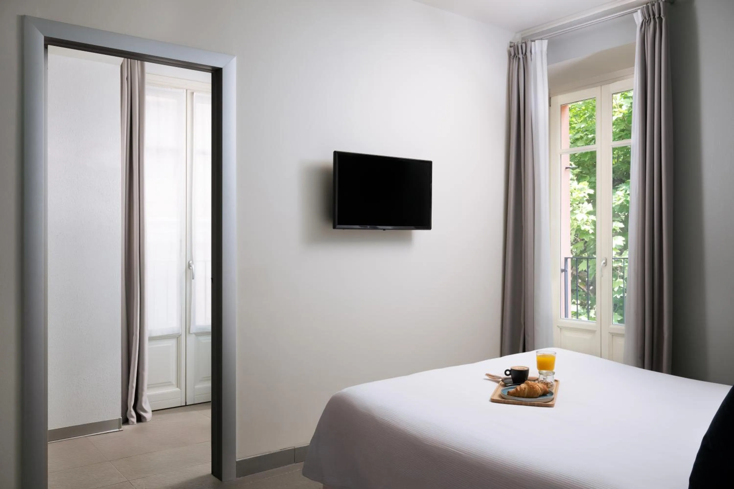 Bedroom, Bed in Avenue Boutique Hotel