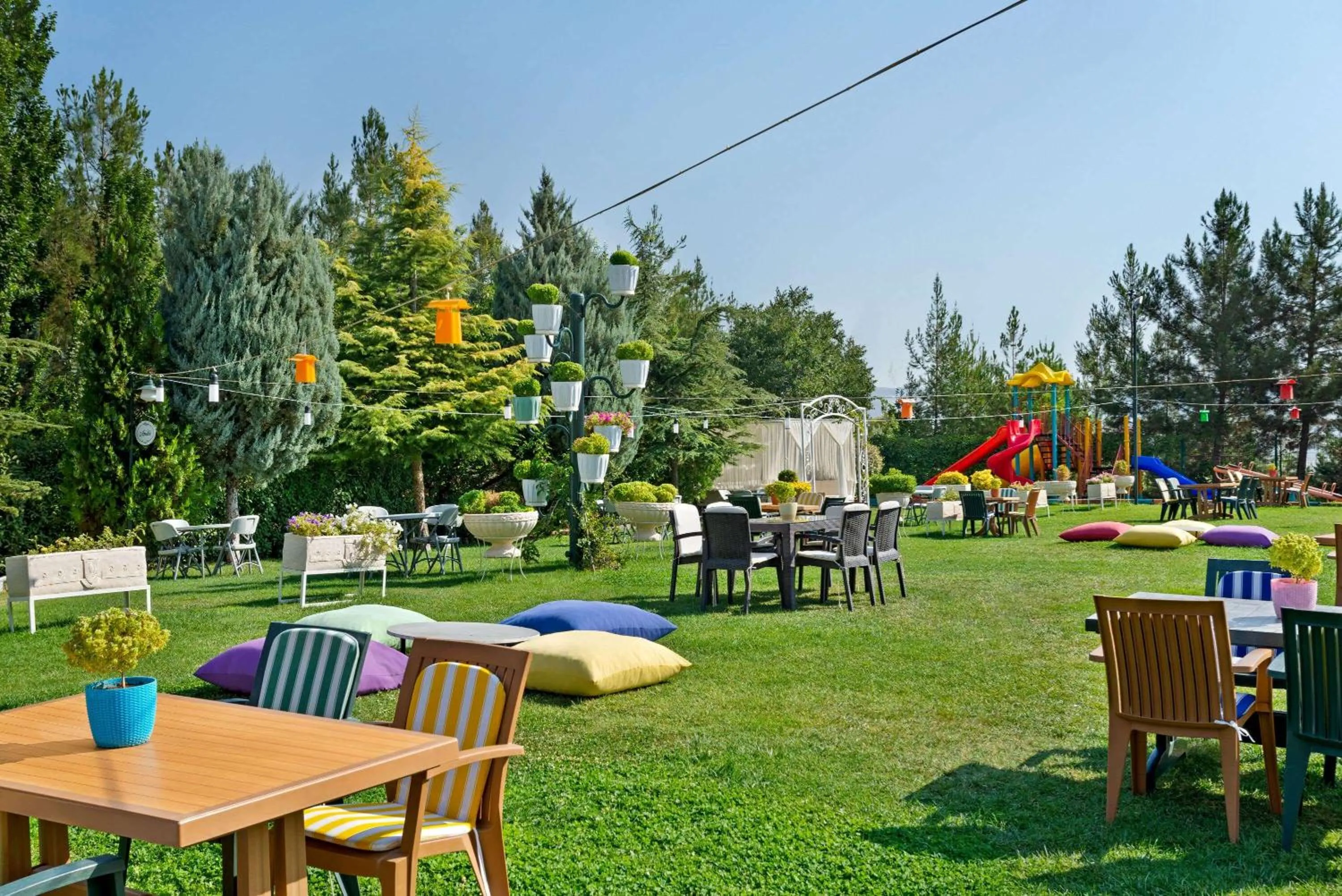 Garden in Ramada Plaza by Wyndham Mardin